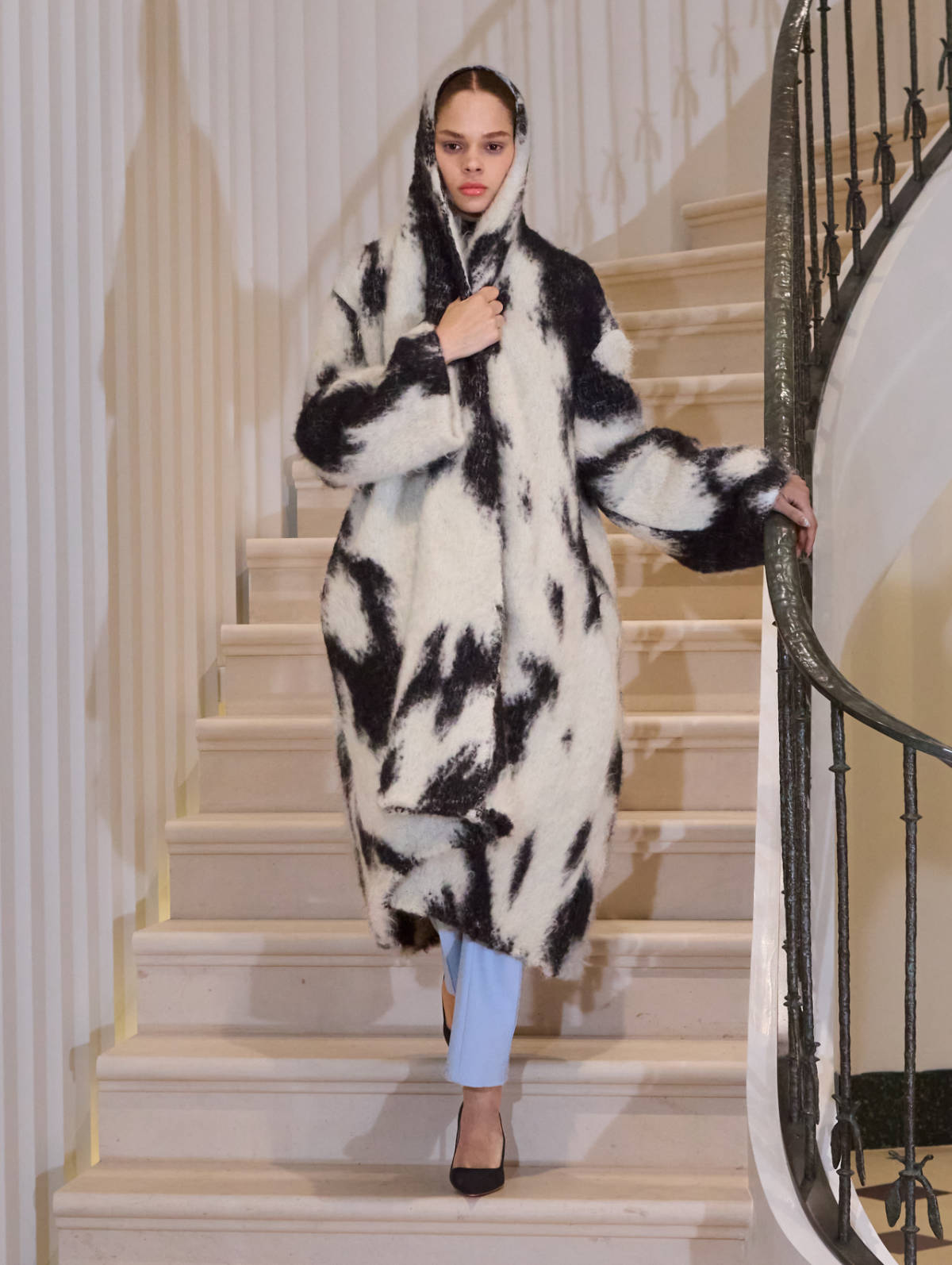 Oscar De La Renta Fall 2025 Collection: A Poetic Ode To The Tree Peony