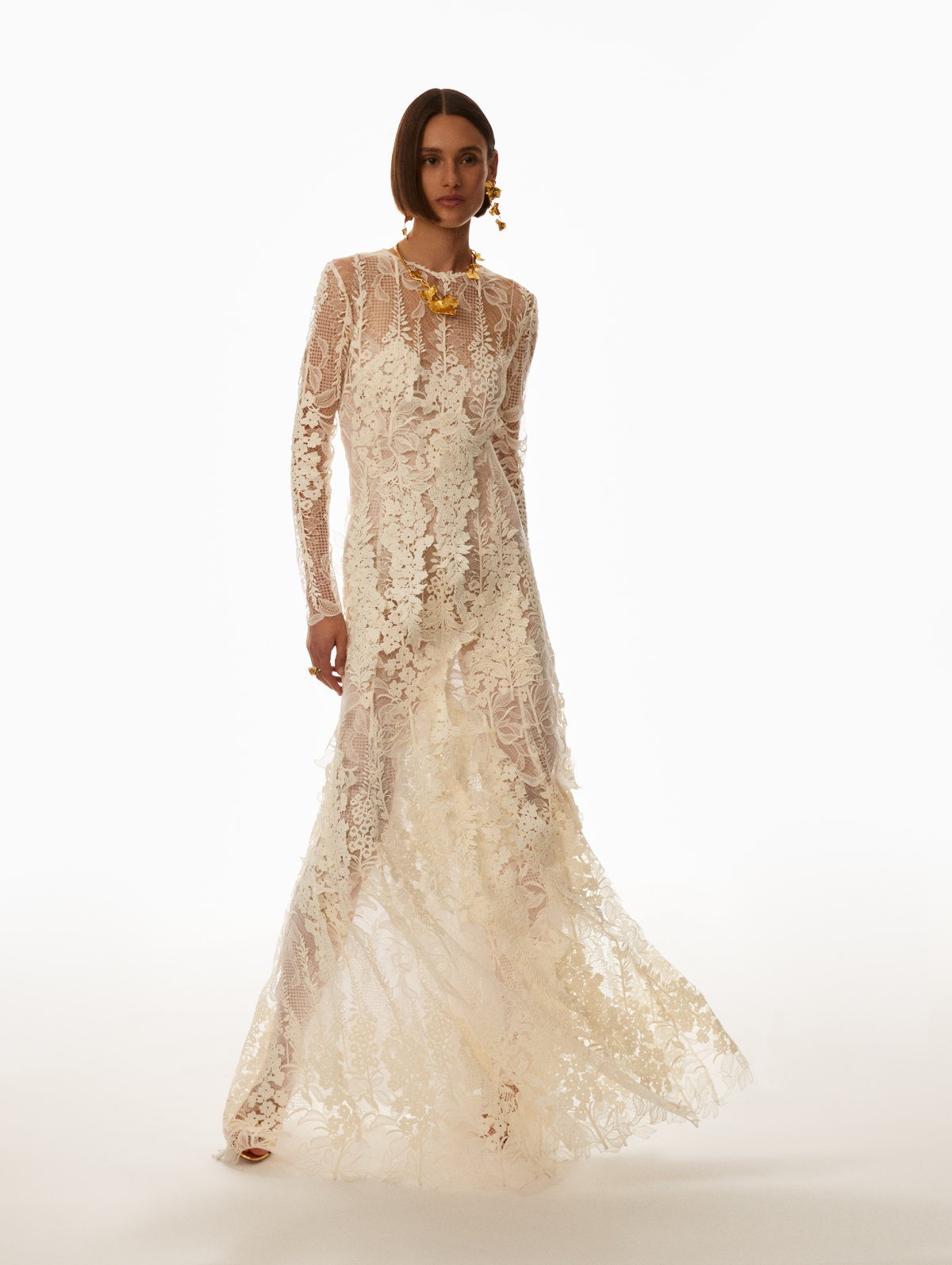 Oscar de la Renta Pre-Spring 2026: A Vibrant Garden in Bloom