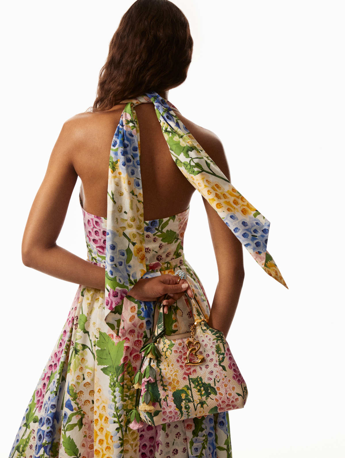 Oscar de la Renta Pre-Spring 2026: A Vibrant Garden in Bloom