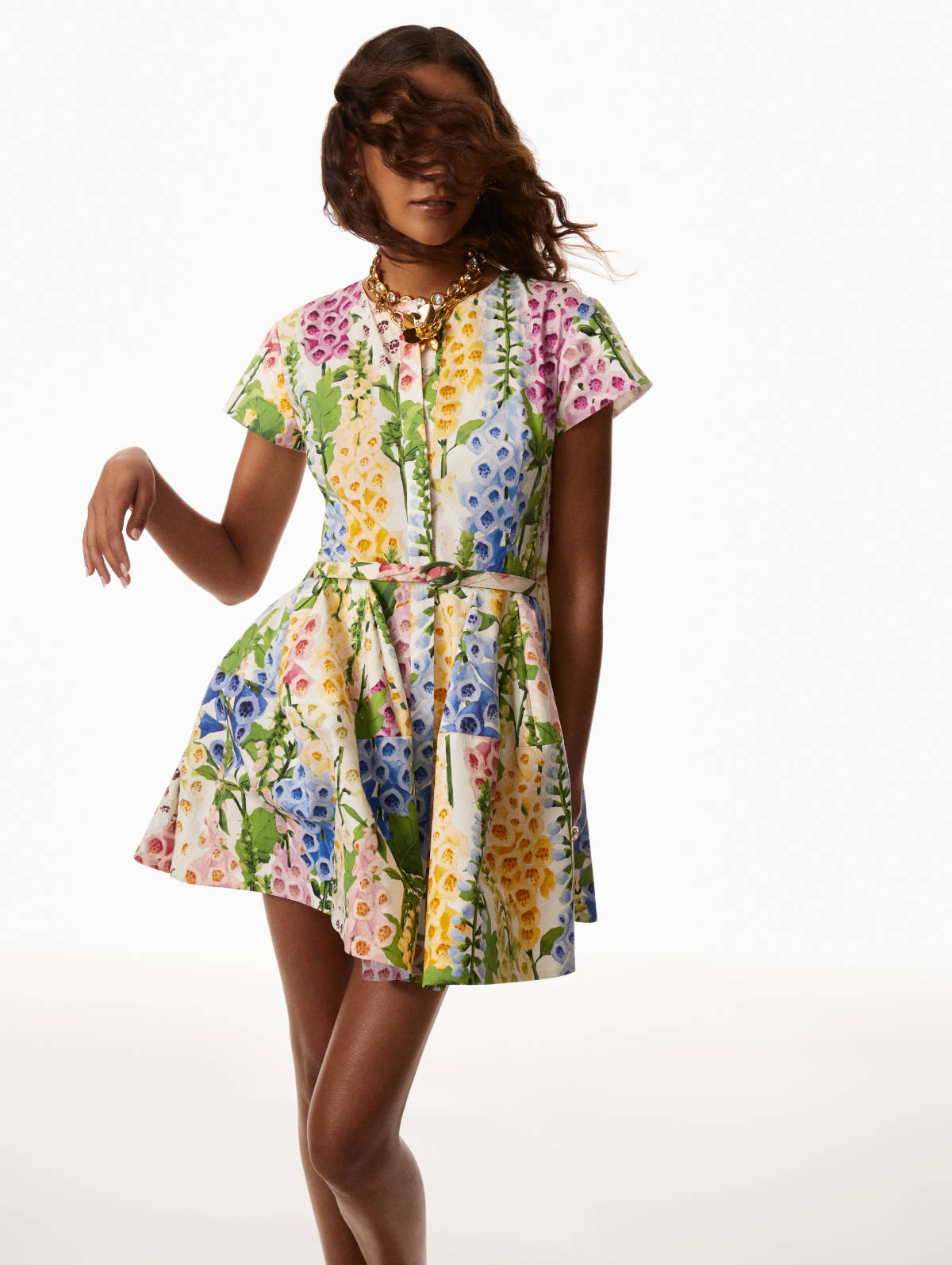 Oscar de la Renta Pre-Spring 2026: A Vibrant Garden in Bloom