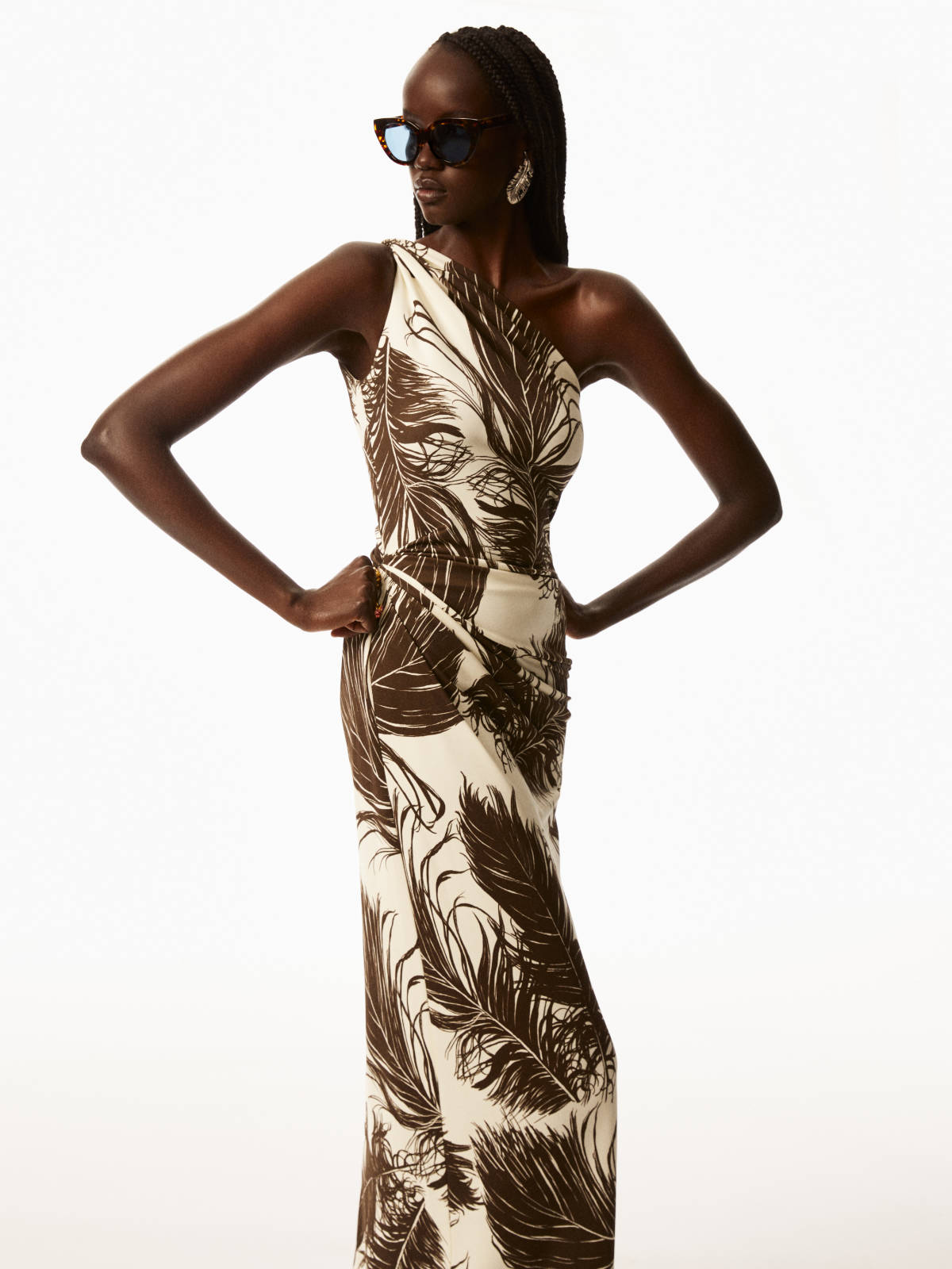 Oscar de la Renta Pre-Spring 2026: A Vibrant Garden in Bloom