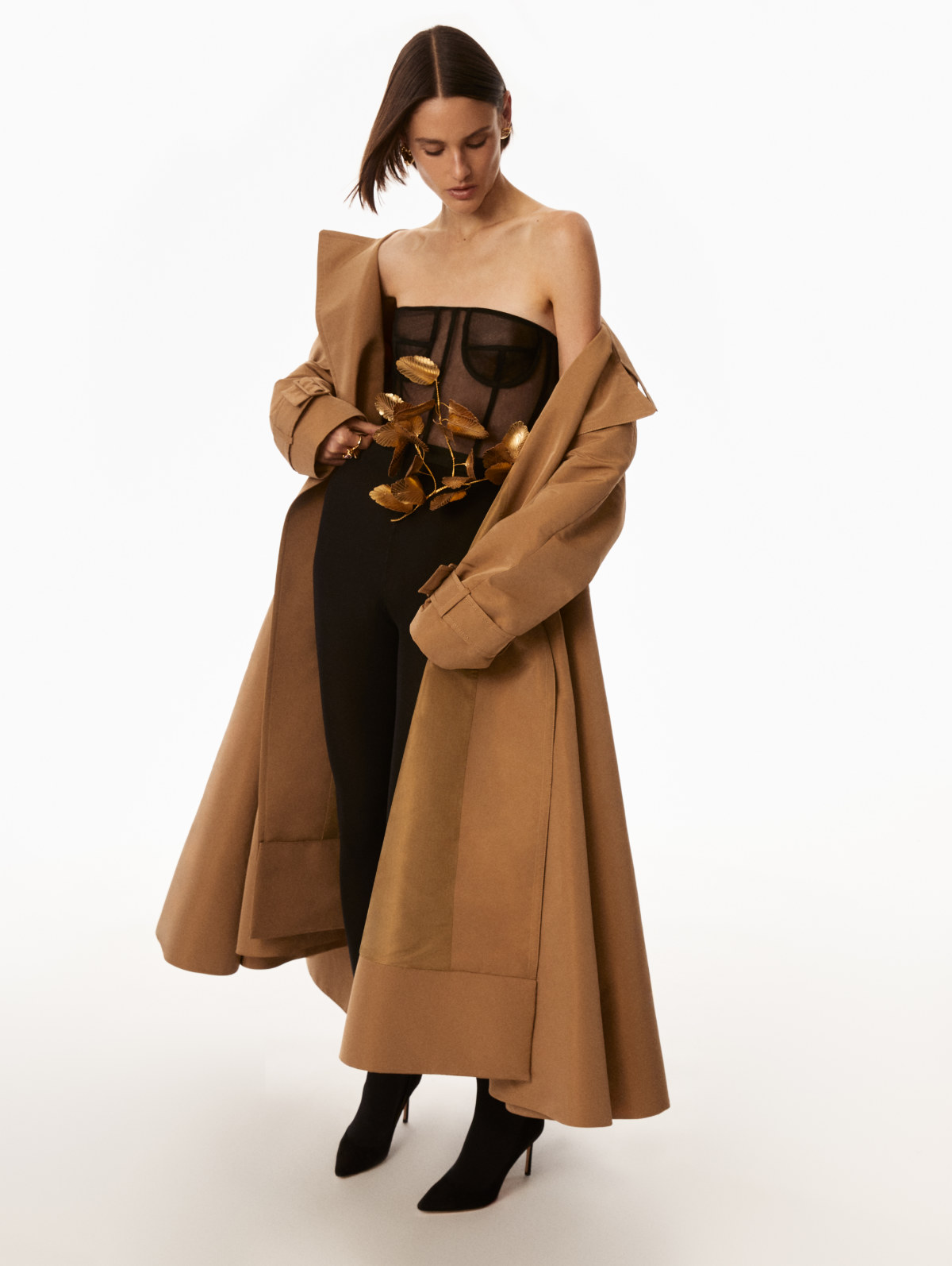 Oscar de la Renta Pre-Spring 2026: A Vibrant Garden in Bloom