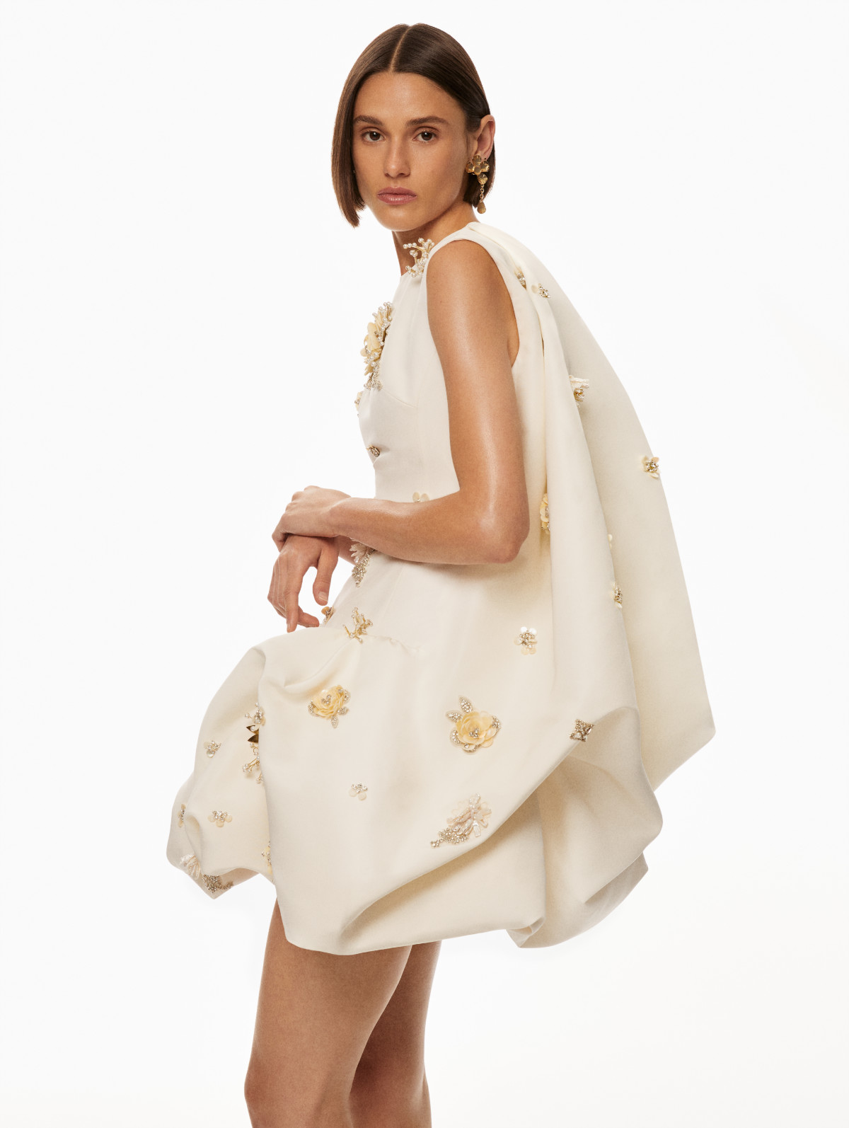Oscar de la Renta Pre-Spring 2026: A Vibrant Garden in Bloom