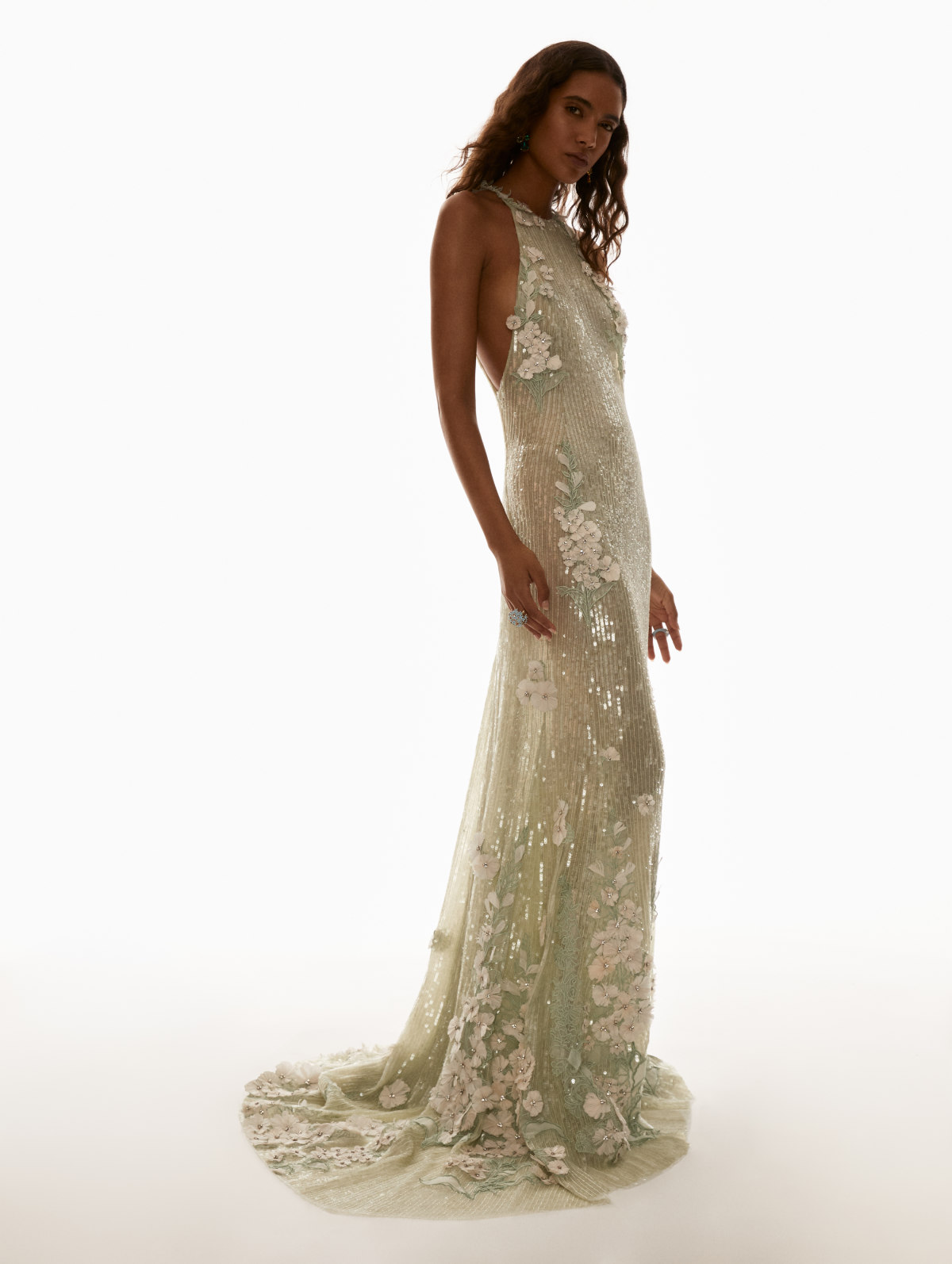 Oscar de la Renta Pre-Spring 2026: A Vibrant Garden in Bloom