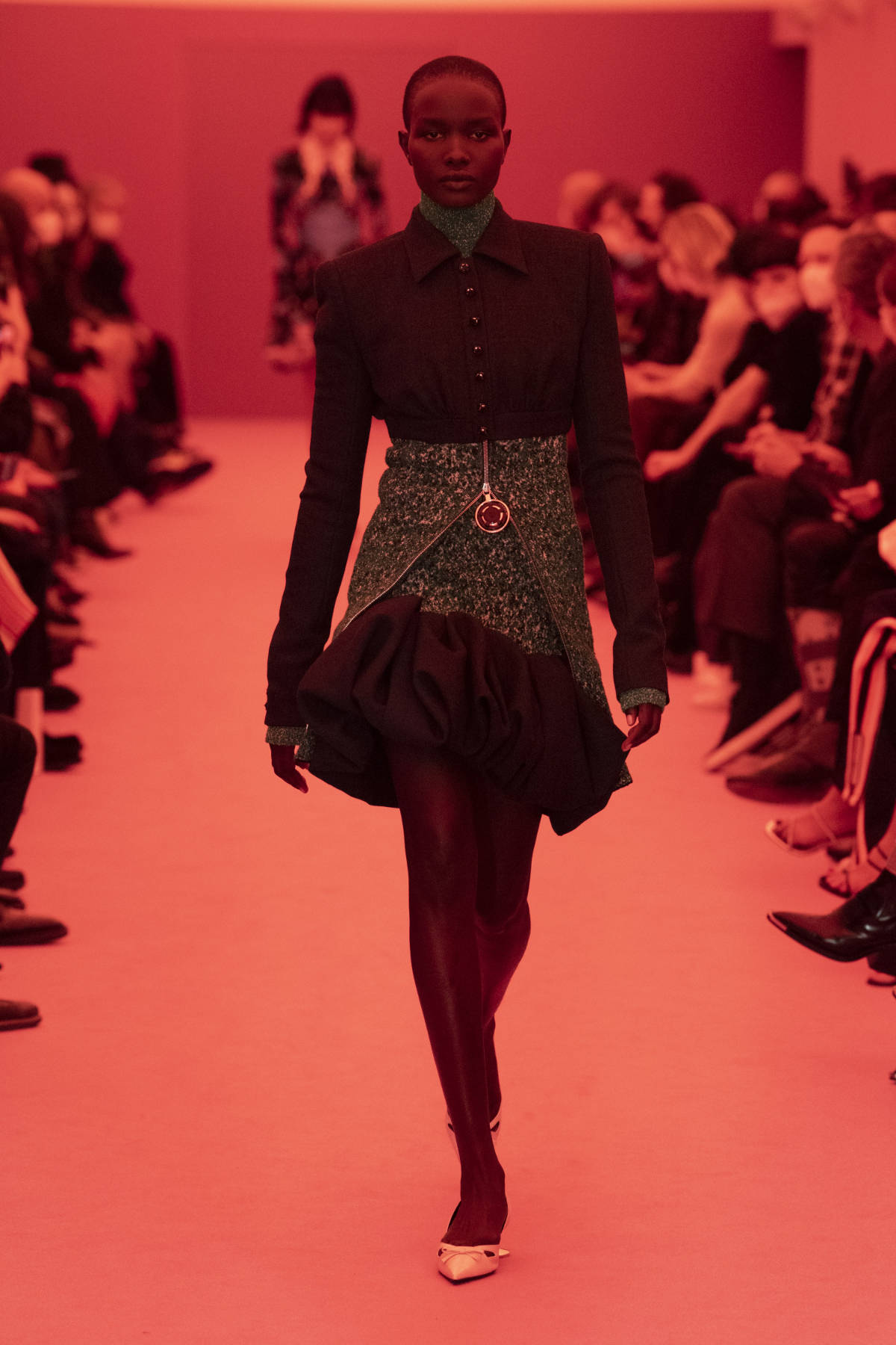 Paco Rabanne Presents Its New Fall-Winter 2022 Collection: Shifting Sensorial Perceptions