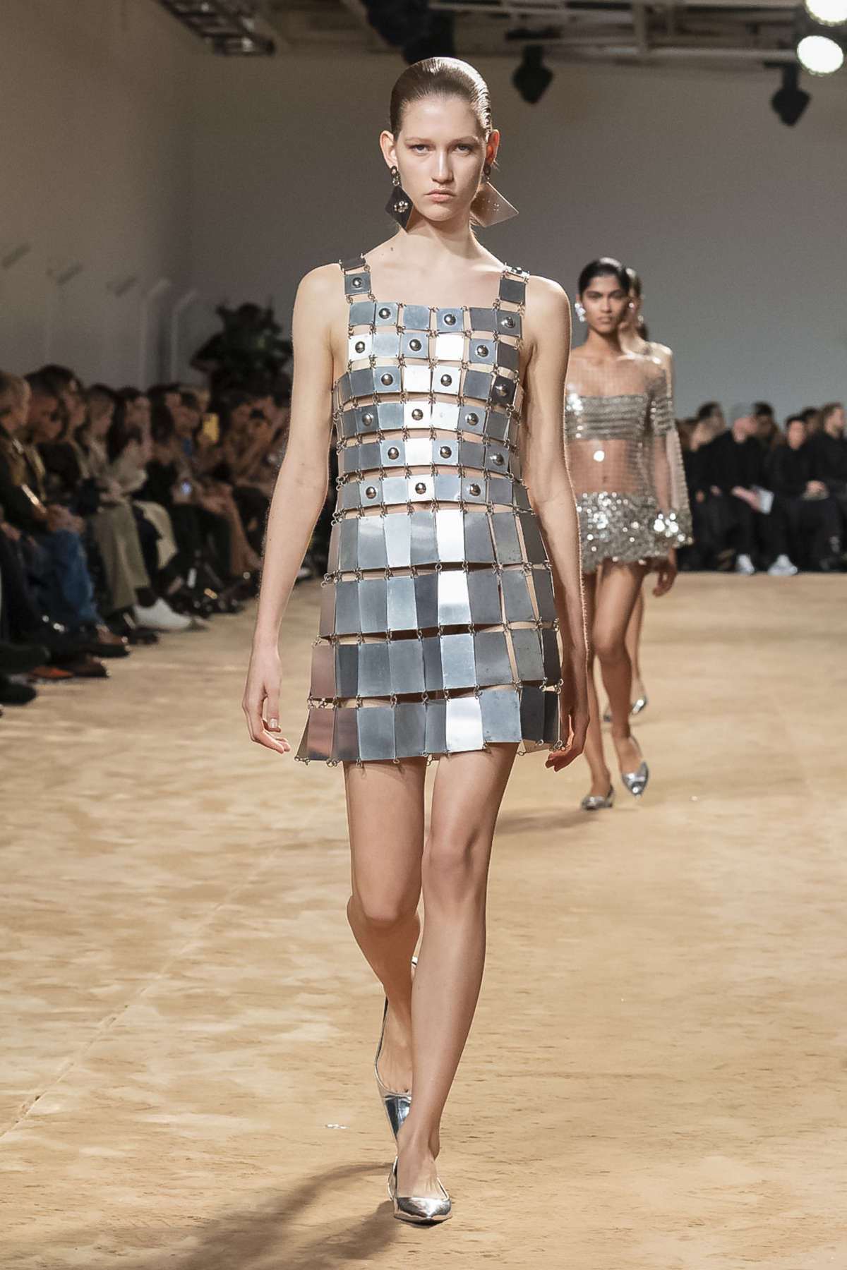 Paco Rabanne Presents Its New Fall-Winter 2023 Collection: Chasing Dreams