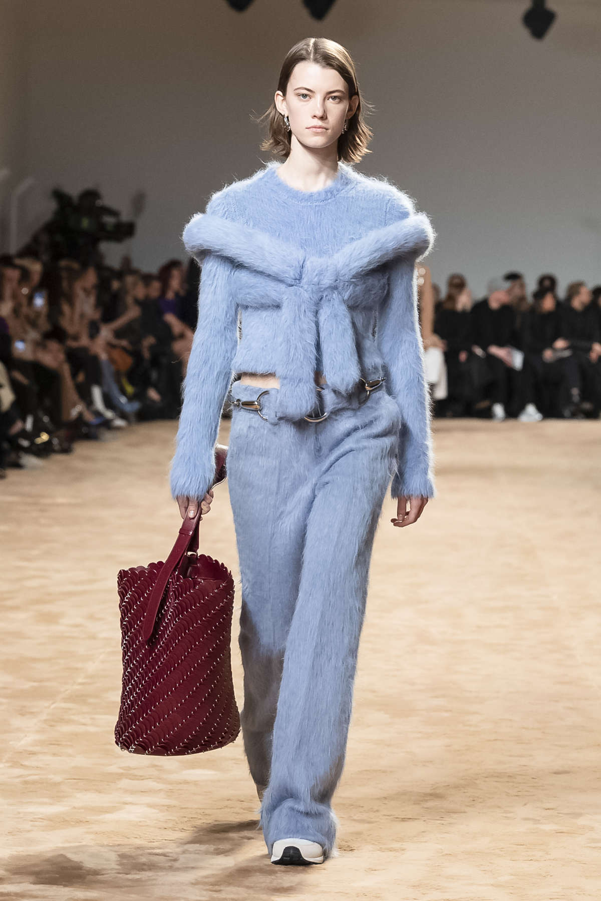 Paco Rabanne Presents Its New Fall-Winter 2023 Collection: Chasing Dreams