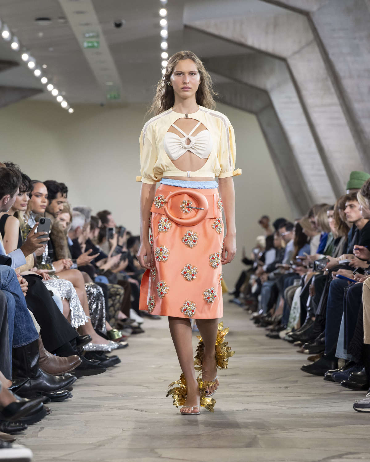 Paco Rabanne SS26 Collection: The Wakening – A Fusion Of 1950s Glamour And Modern Luxe