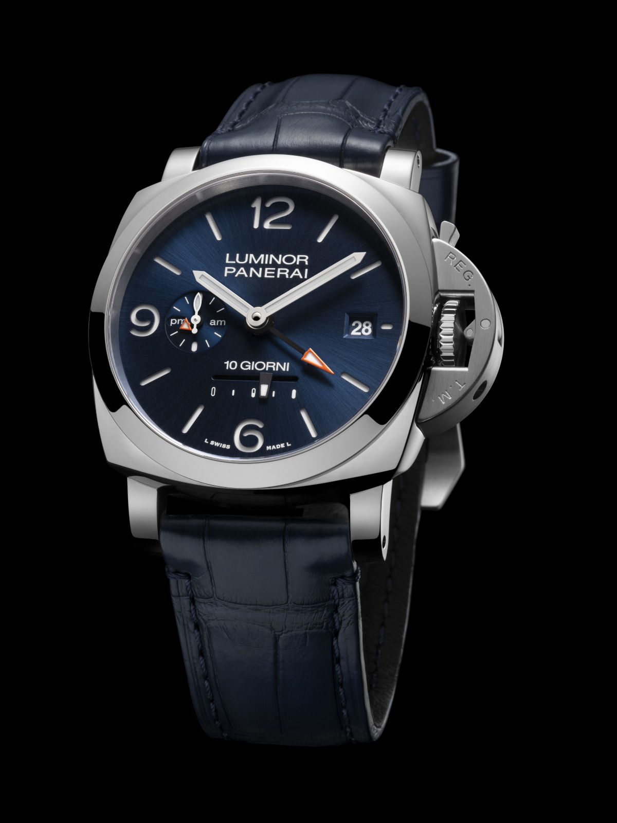 Panerai’s New Luminor Dieci Giorni GMT PAM01482