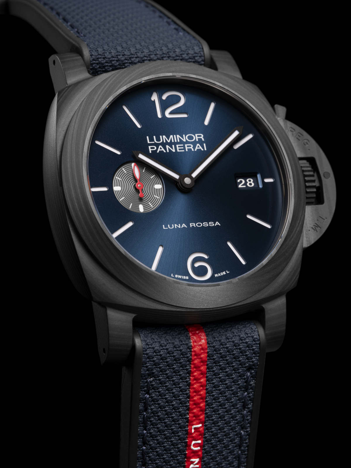 Luminor Luna Rossa Carbotech™ - A 24-hour Exclusive In A 37-piece Limited Edition