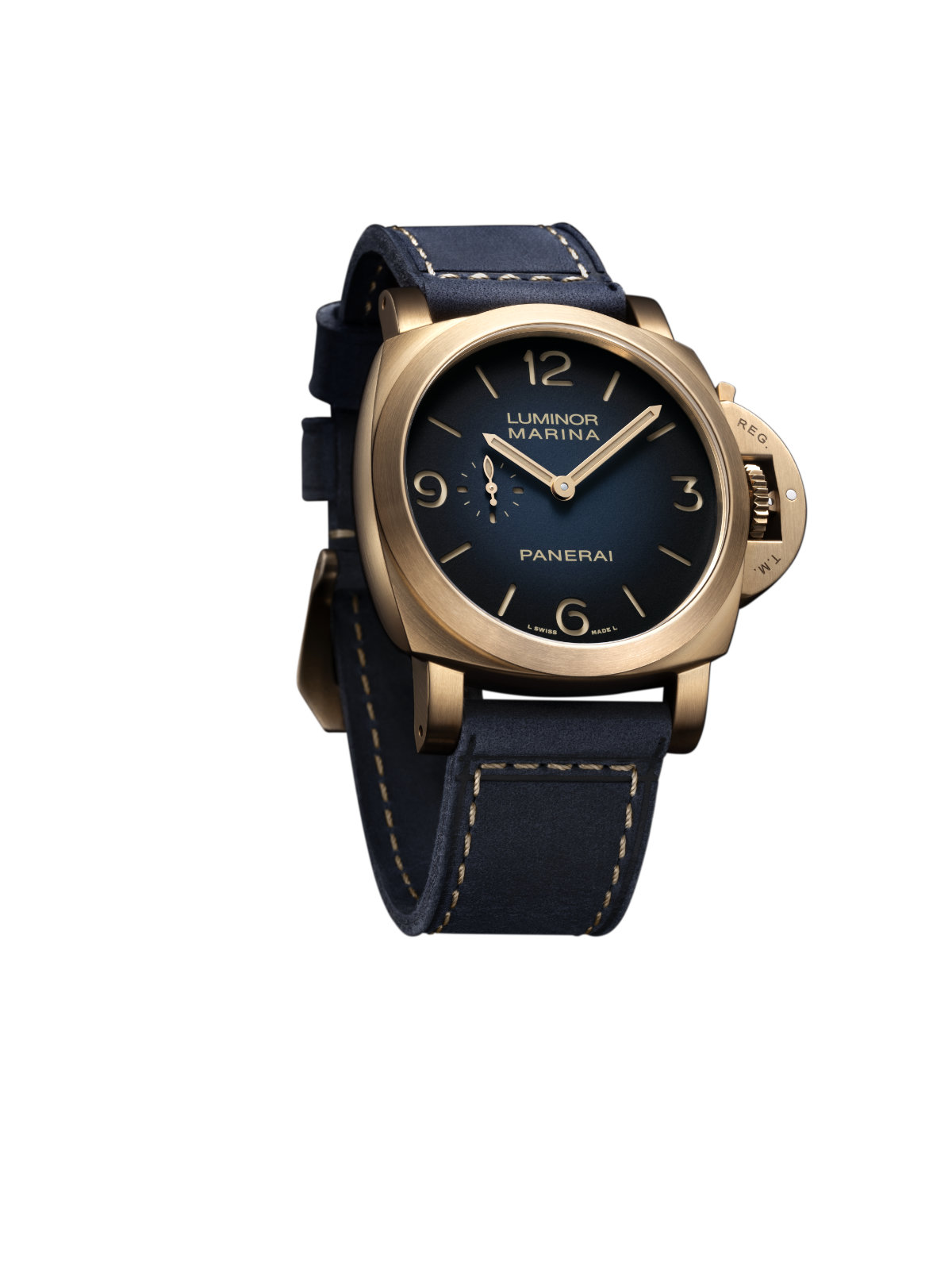 Panerai Introduces Bronze To Its Iconic Luminor Marina With PAM01678