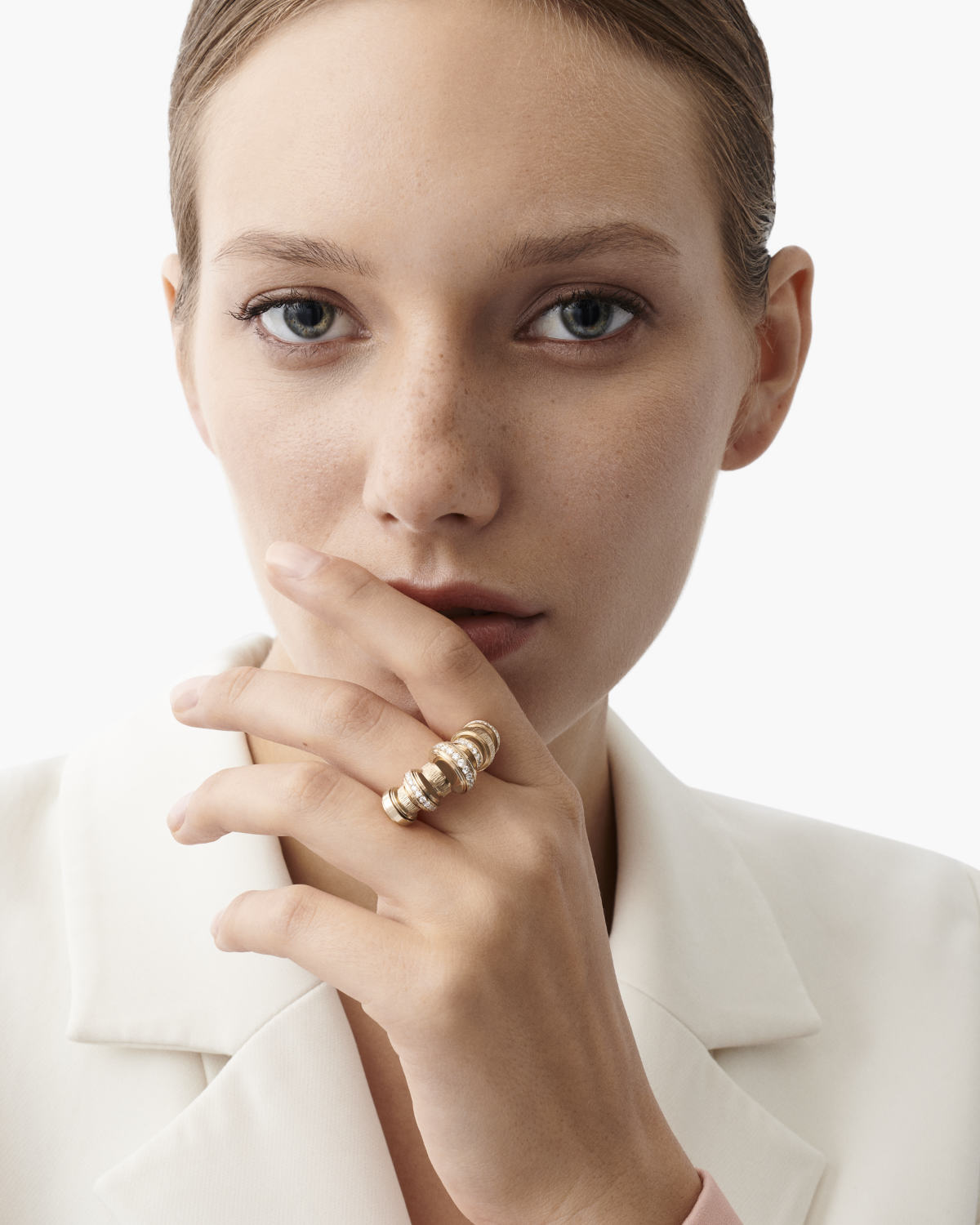 Piaget Unveils Its New High Jewelry Collection, Metaphoria