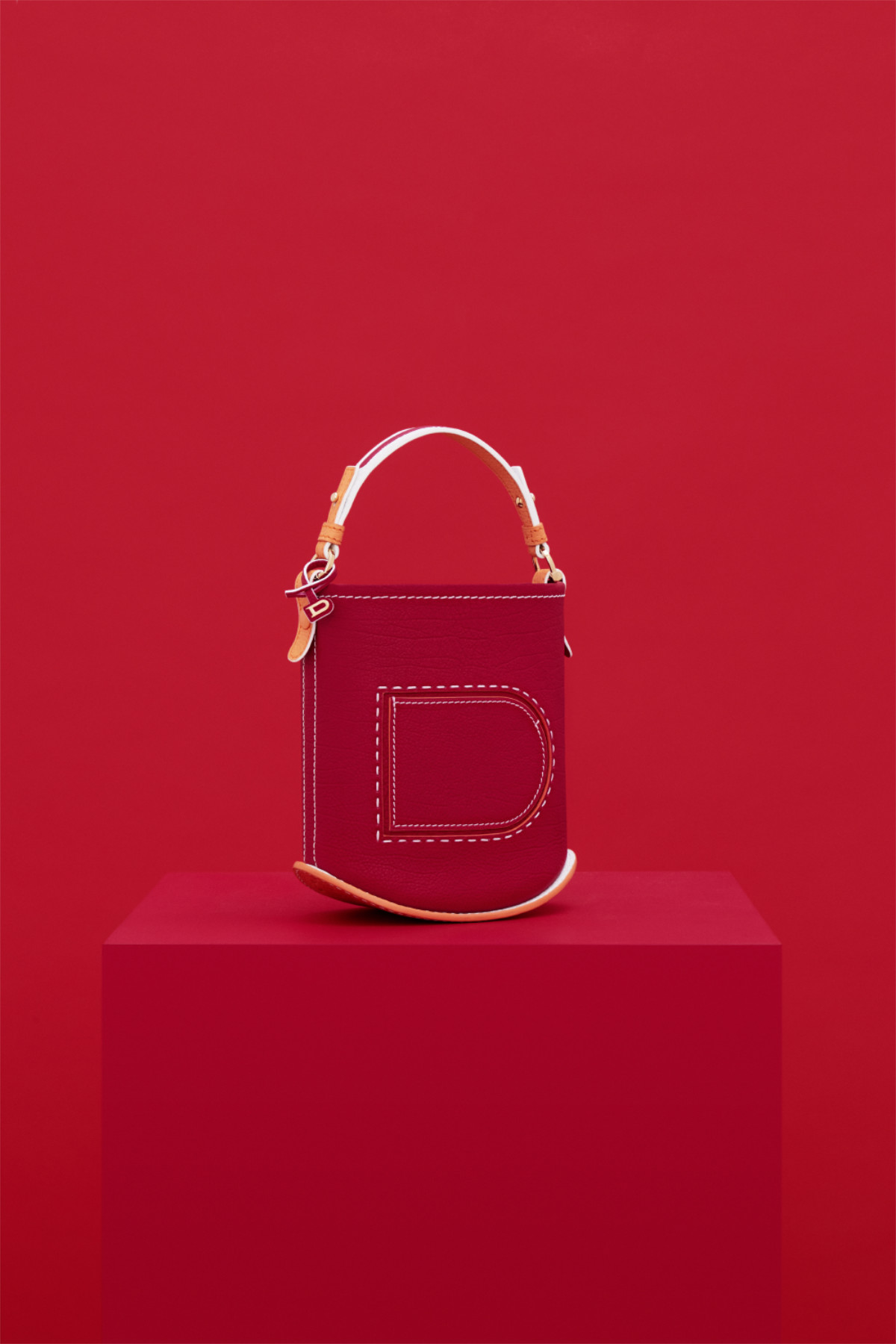 Delvaux: Summer Getaway With Delvaux - Luxferity