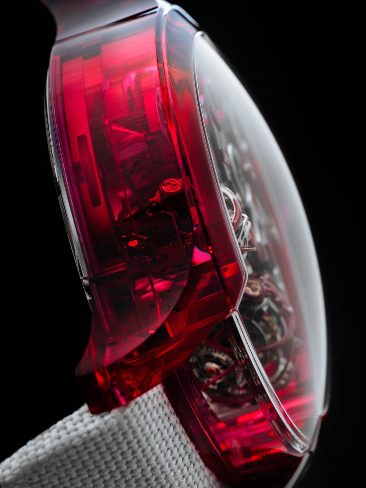 Purnell: Escape II Unique Absolute Sapphire “Hancock Red”