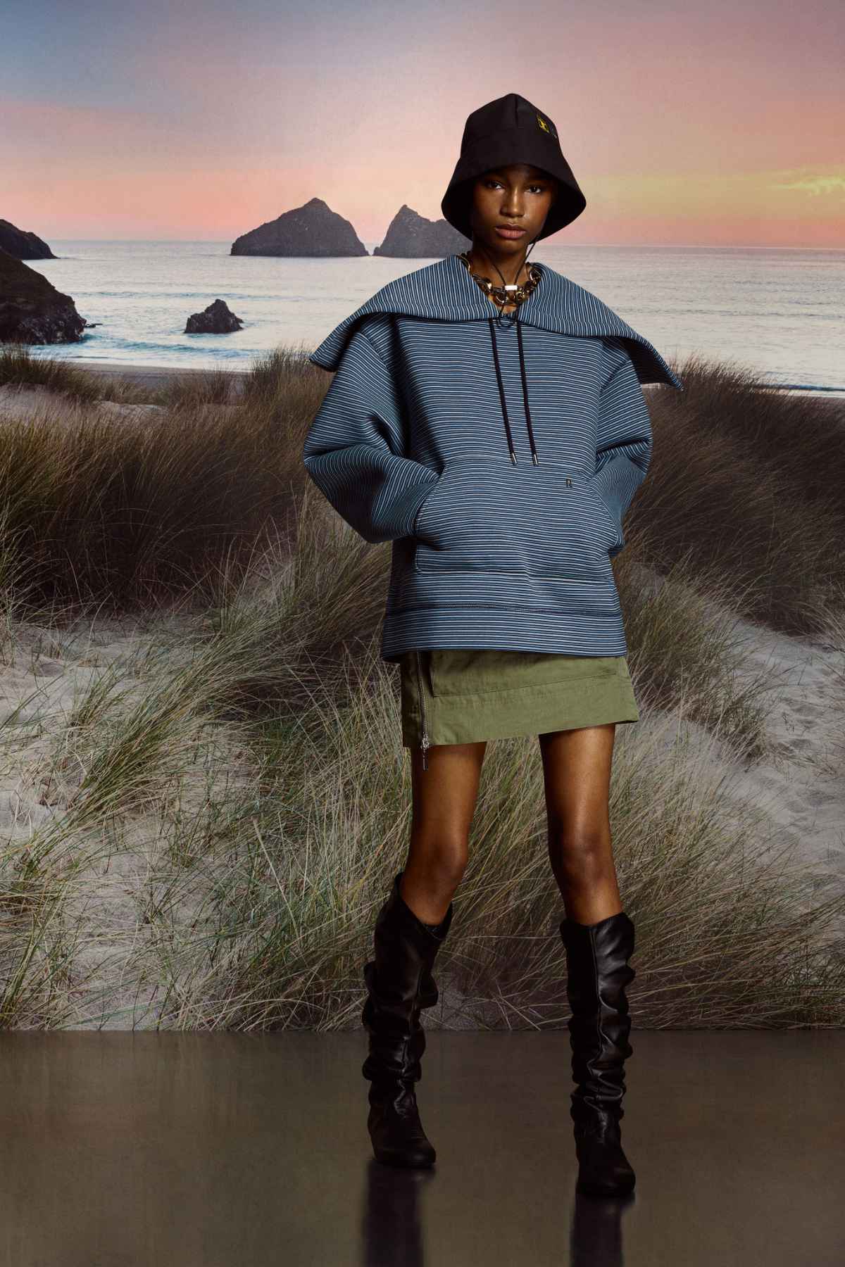 Rabanne Present Its New Pre-Fall 2025 Pre-Collection & Beachwear: Atlantic Allusions