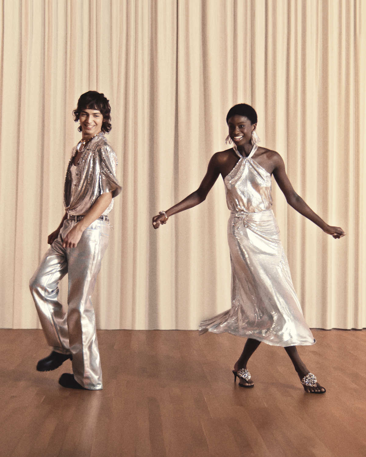 Rabanne Reimagines Glamour: Julien Dossena’s Time-Bending Vision Of Modern Elegance