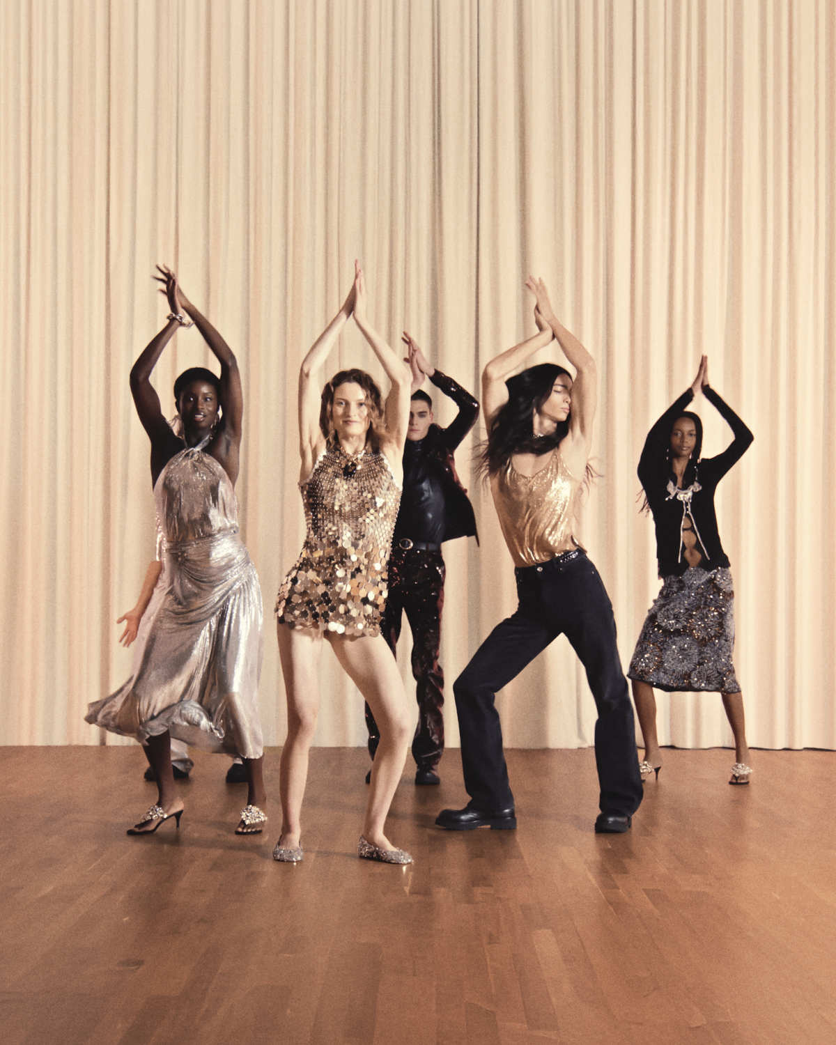 Rabanne Reimagines Glamour: Julien Dossena’s Time-Bending Vision Of Modern Elegance