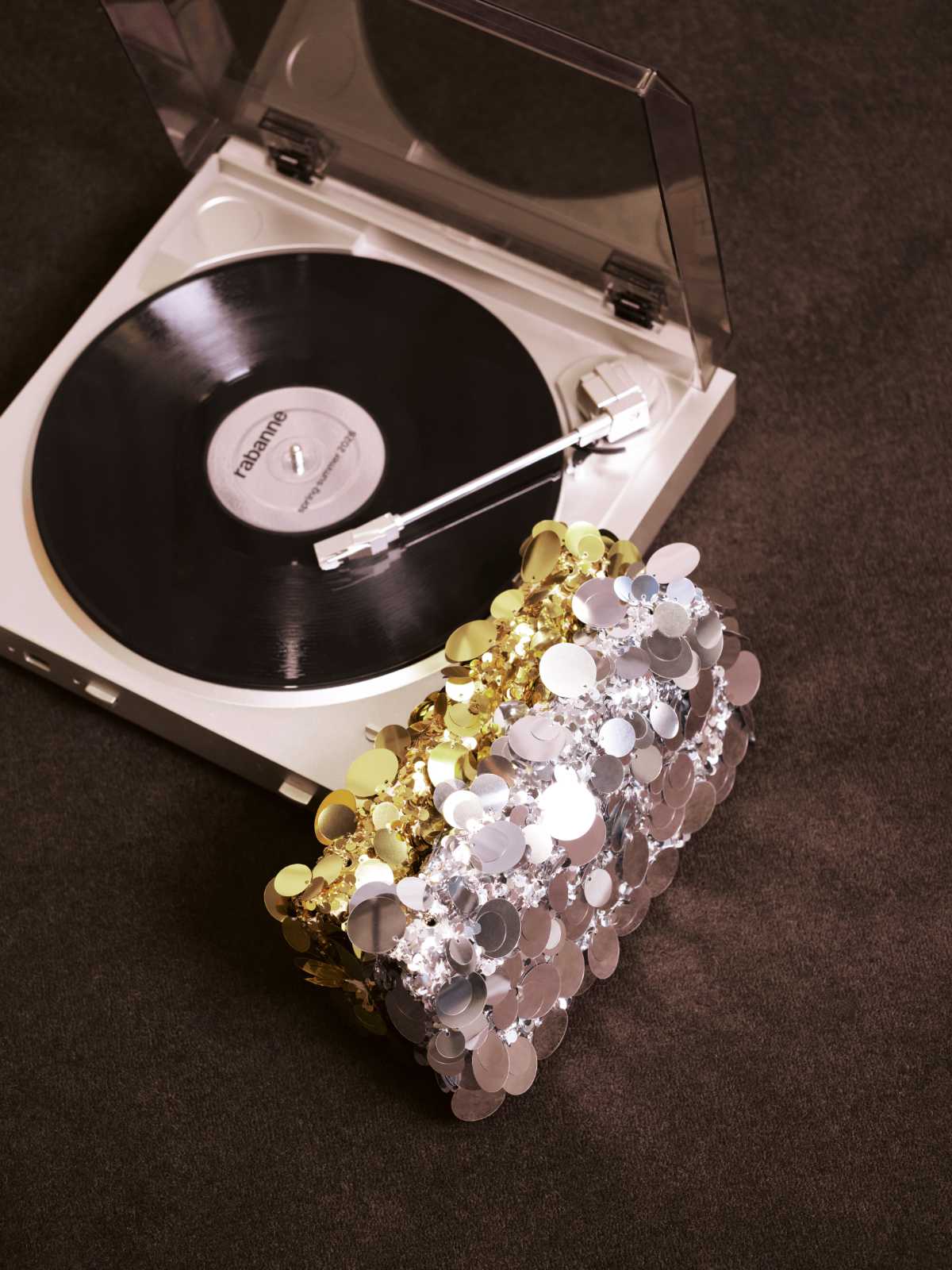 Rabanne Reimagines Glamour: Julien Dossena’s Time-Bending Vision Of Modern Elegance