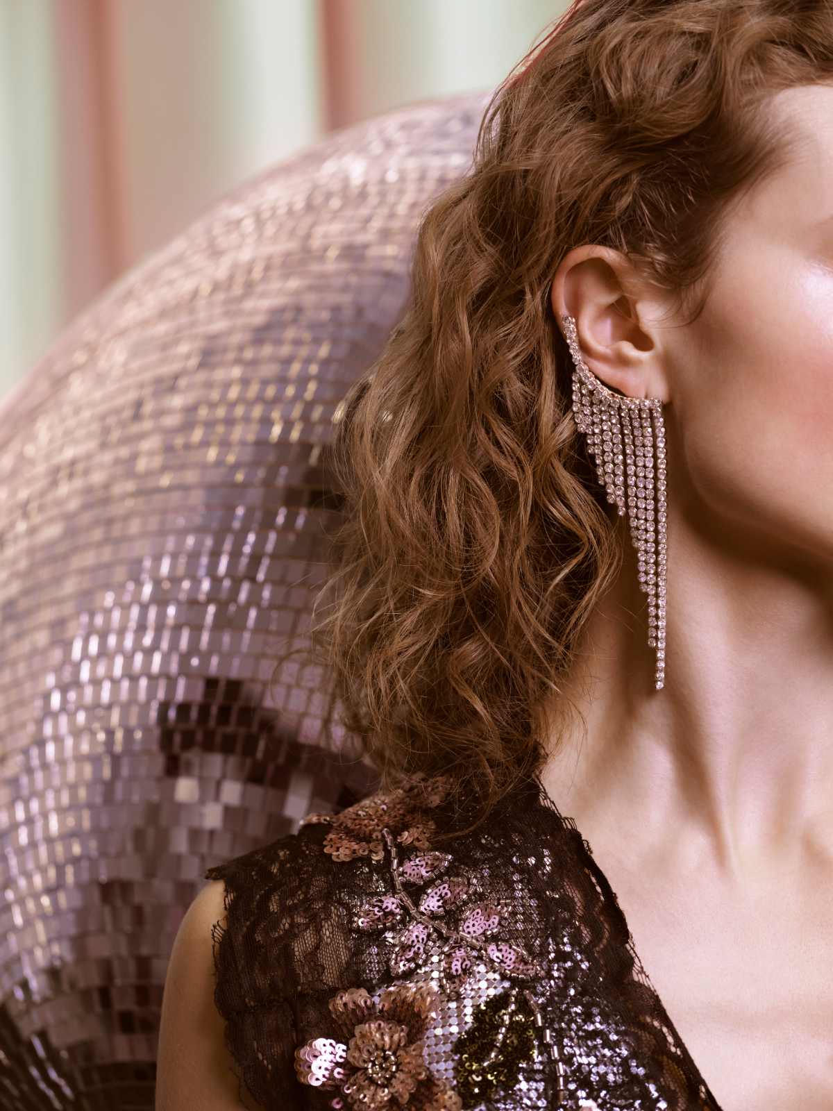 Rabanne Reimagines Glamour: Julien Dossena’s Time-Bending Vision Of Modern Elegance