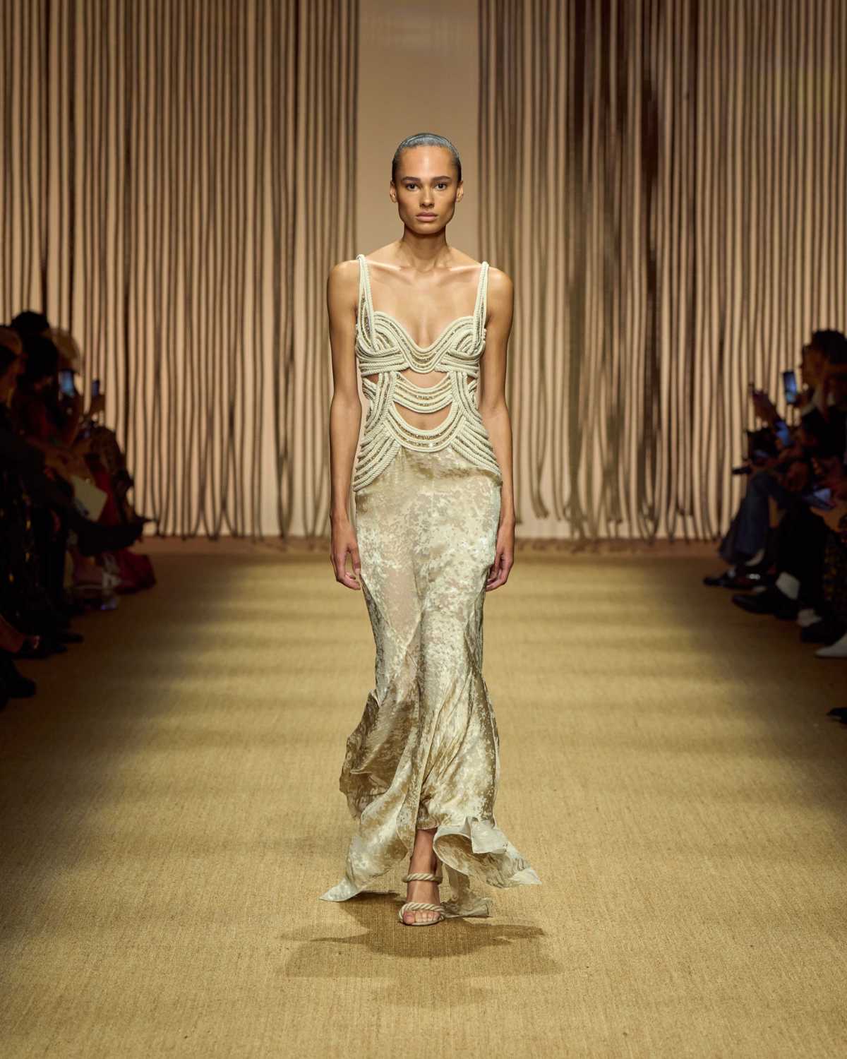 Roberto Cavalli Presents Its New Spring Summer 2025 Collection: Views From Zancle