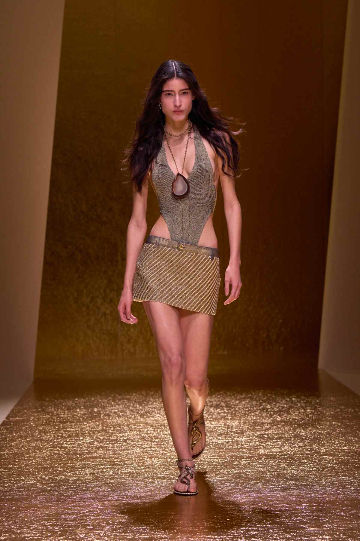 Roberto Cavalli Presents Its New Spring Summer 2026 Collection: Gold Obsession
