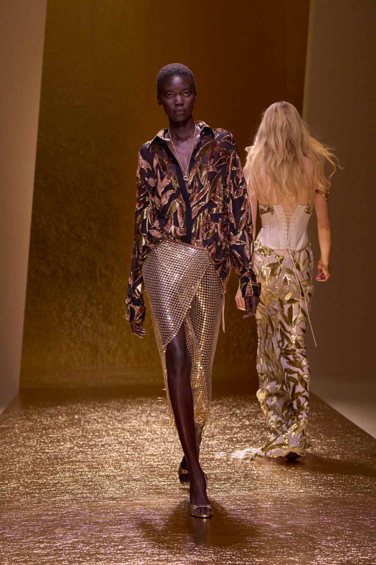 Roberto Cavalli Presents Its New Spring Summer 2026 Collection: Gold Obsession