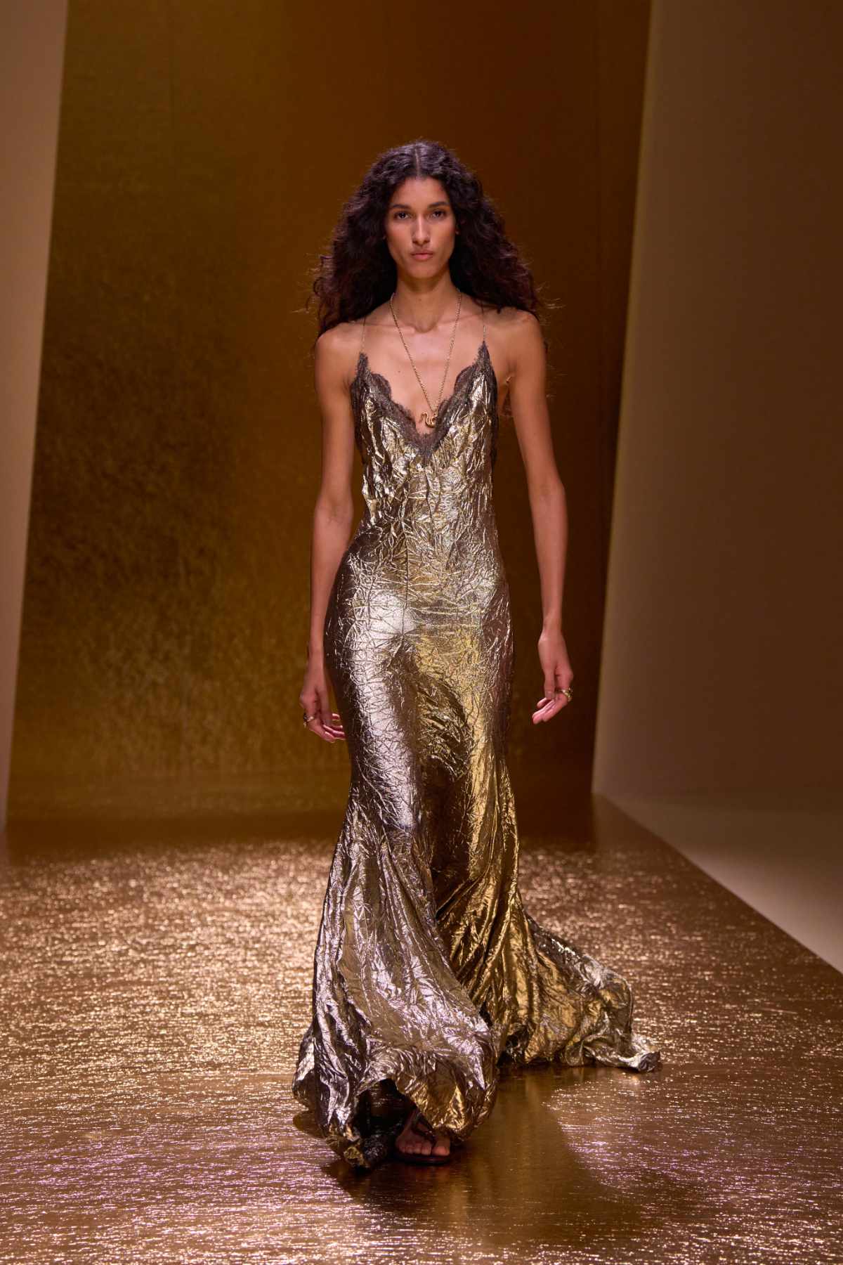 Roberto Cavalli Presents Its New Spring Summer 2026 Collection: Gold Obsession
