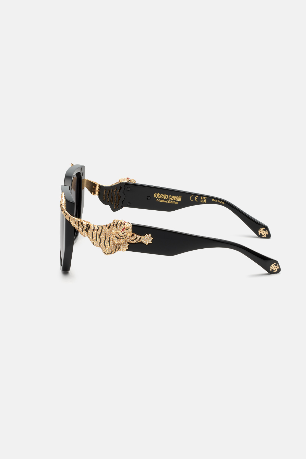 Roberto Cavalli Unveils Roar Eyewear, An Exclusive Limited-edition Collection Of Sunglasses