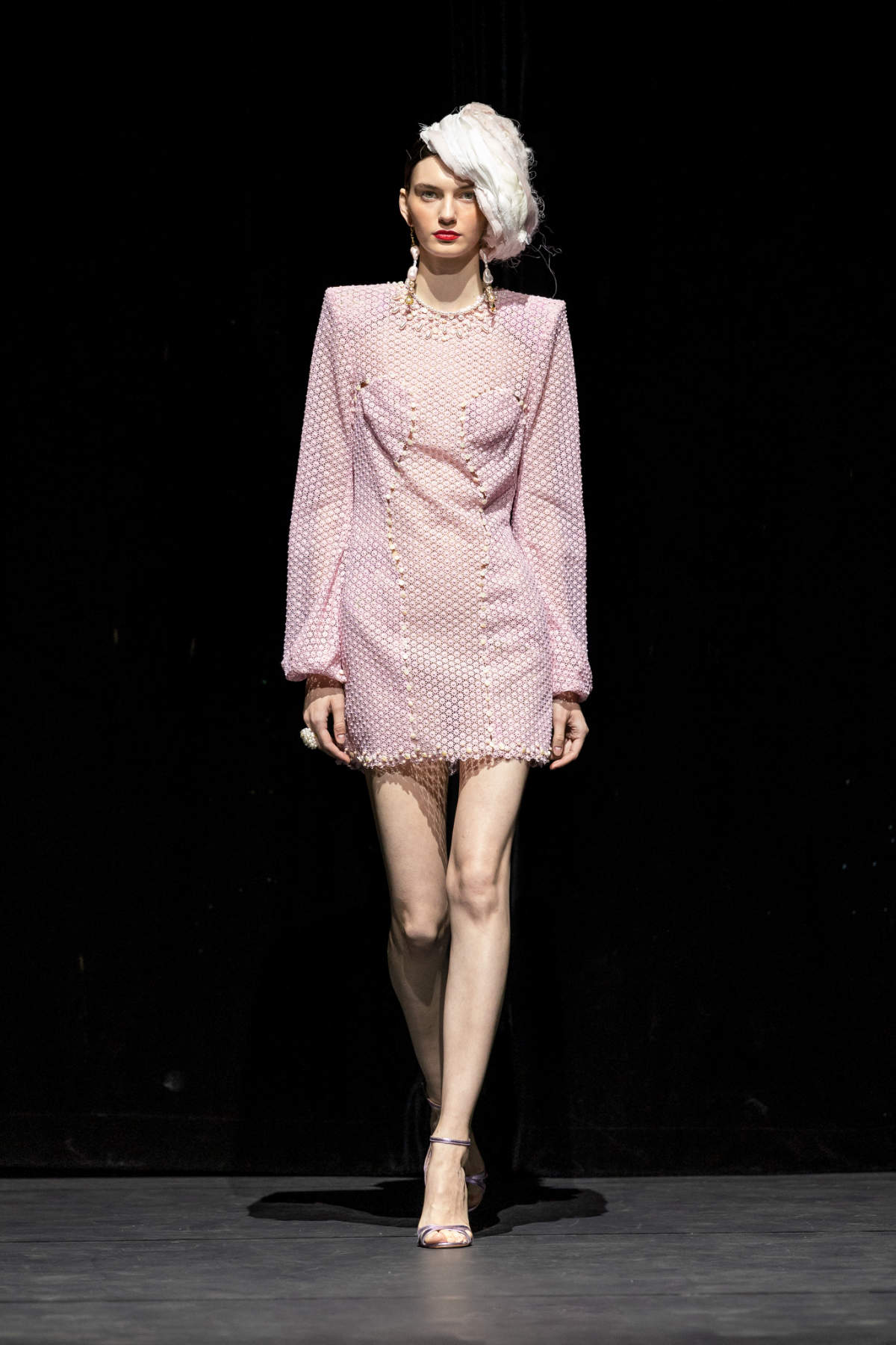 Ronald Van Der Kemp Presents His New Haute Couture Fall Winter 2025 Collection: Wardrobe 22