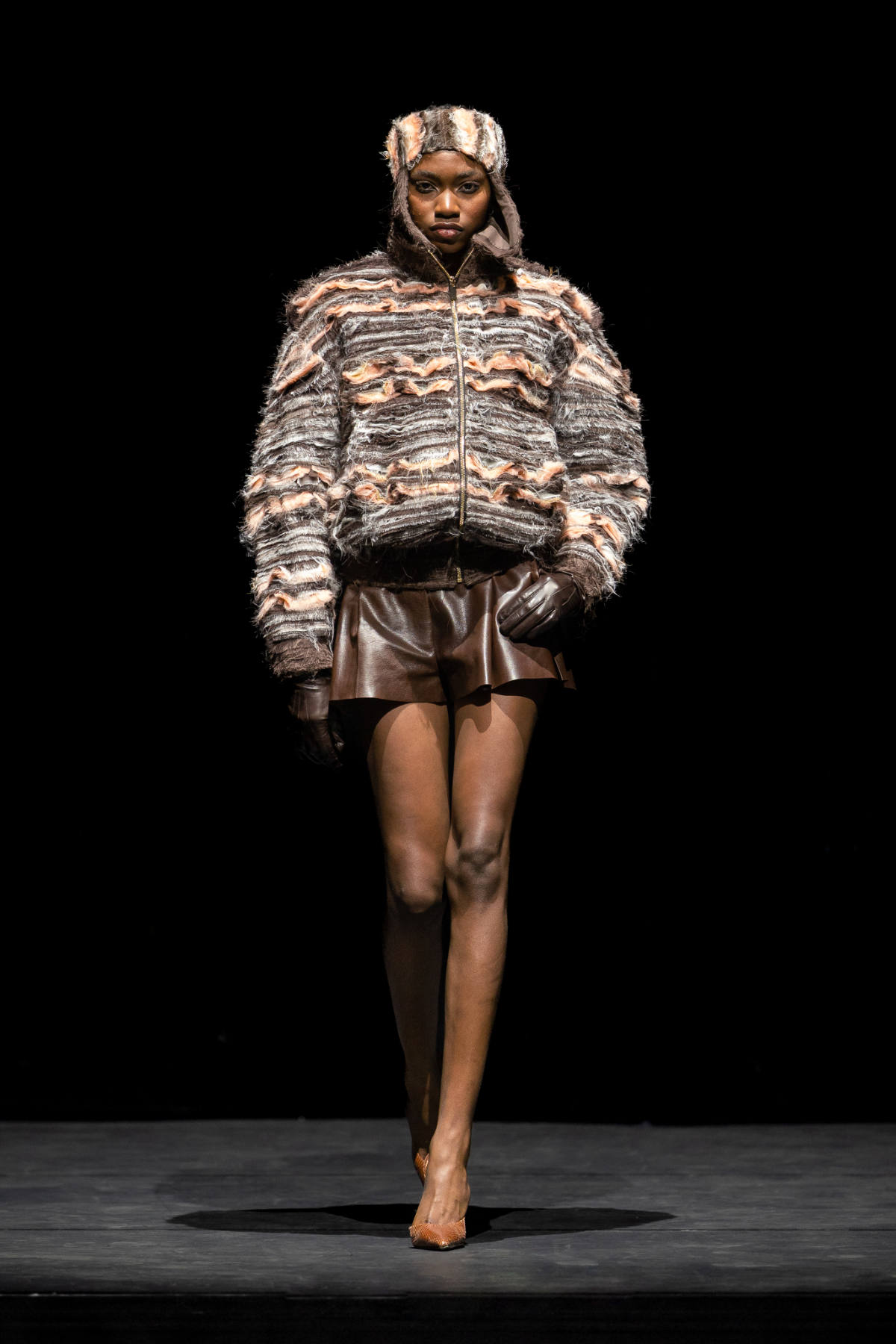 Ronald Van Der Kemp Presents His New Haute Couture Fall Winter 2025 Collection: Wardrobe 22