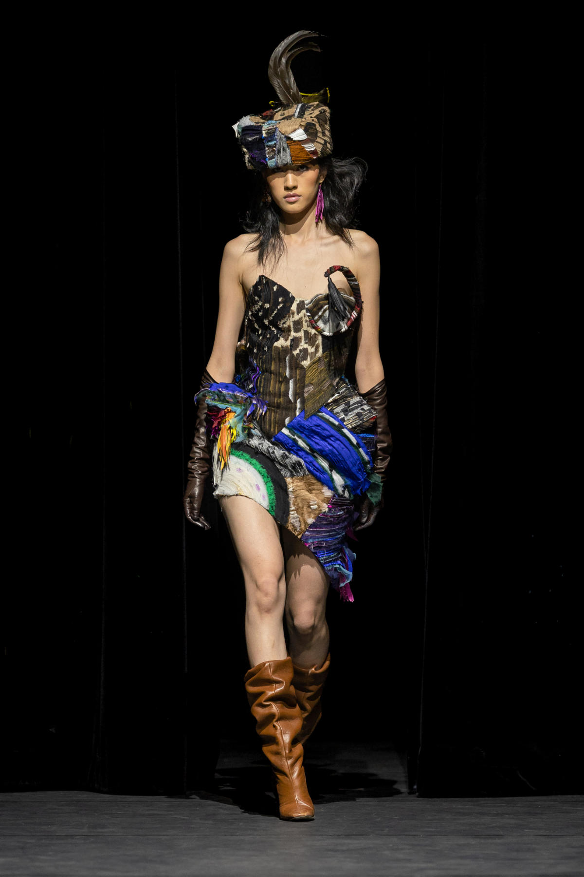Ronald Van Der Kemp Presents His New Haute Couture Fall Winter 2025 Collection: Wardrobe 22