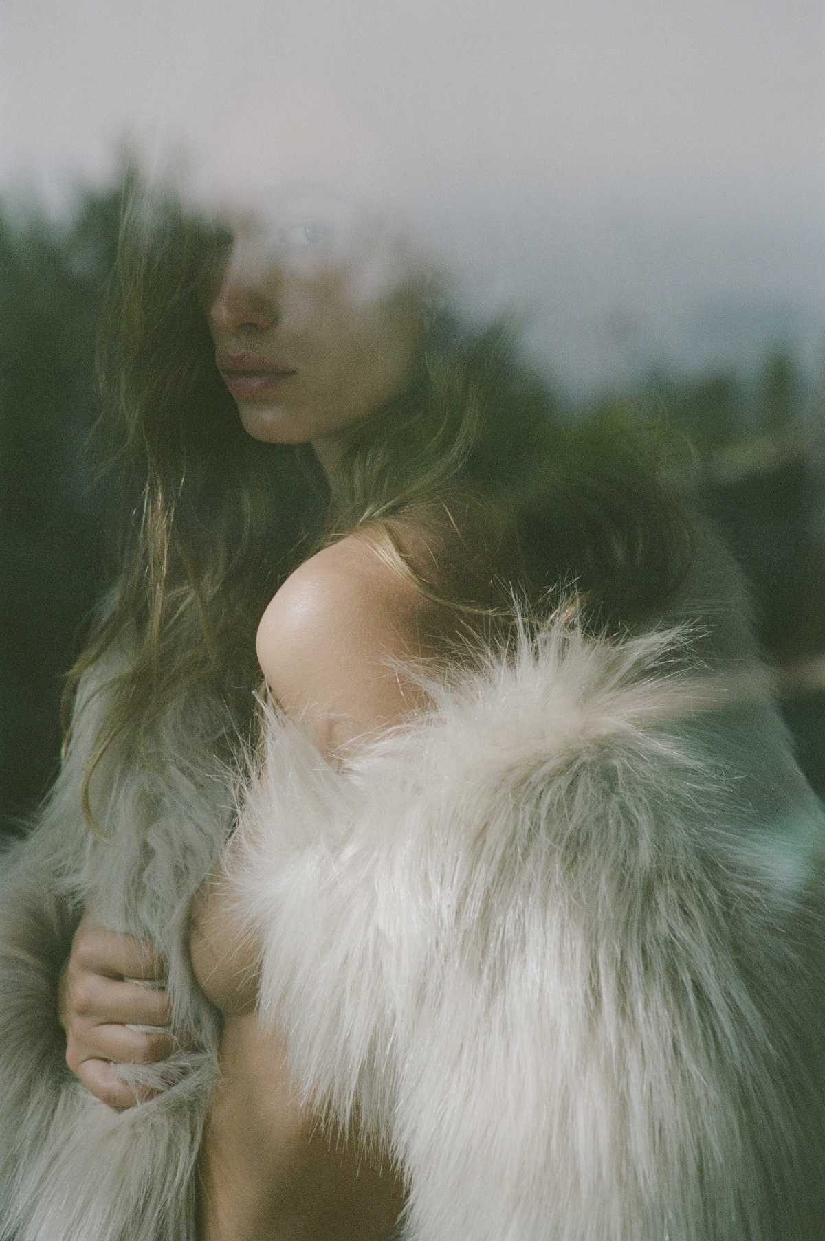 Saint Laurent Rive Droite Snow Edition 2025: Luxury Winter Collection