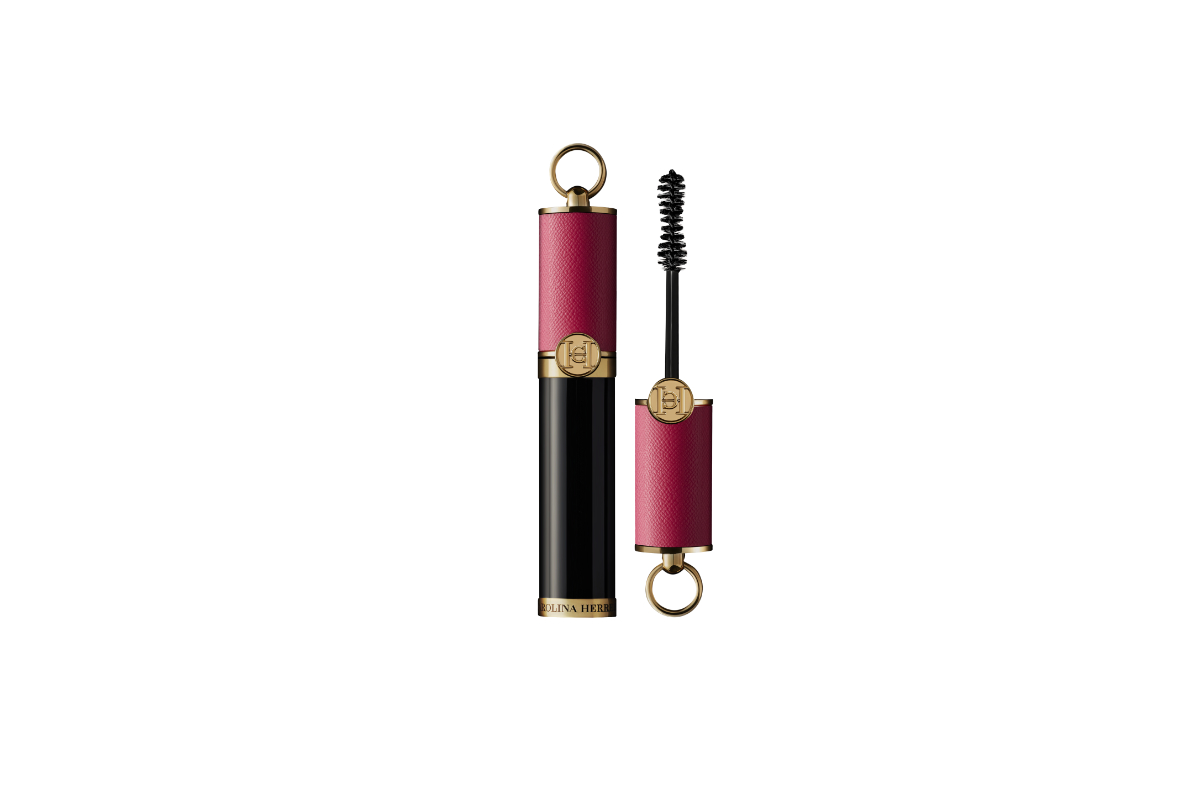 Carolina Herrera Makeup – The Best Mascaras For National Mascara Day