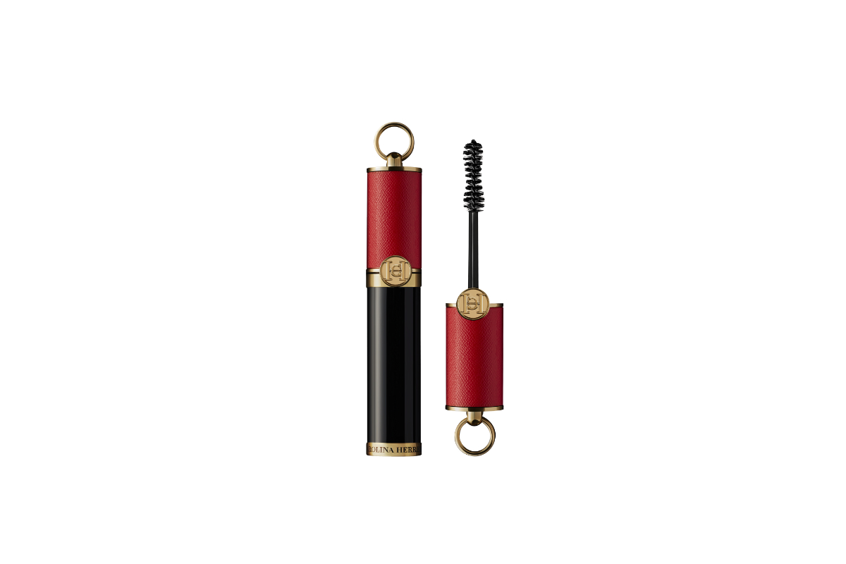 Carolina Herrera Makeup – The Best Mascaras For National Mascara Day