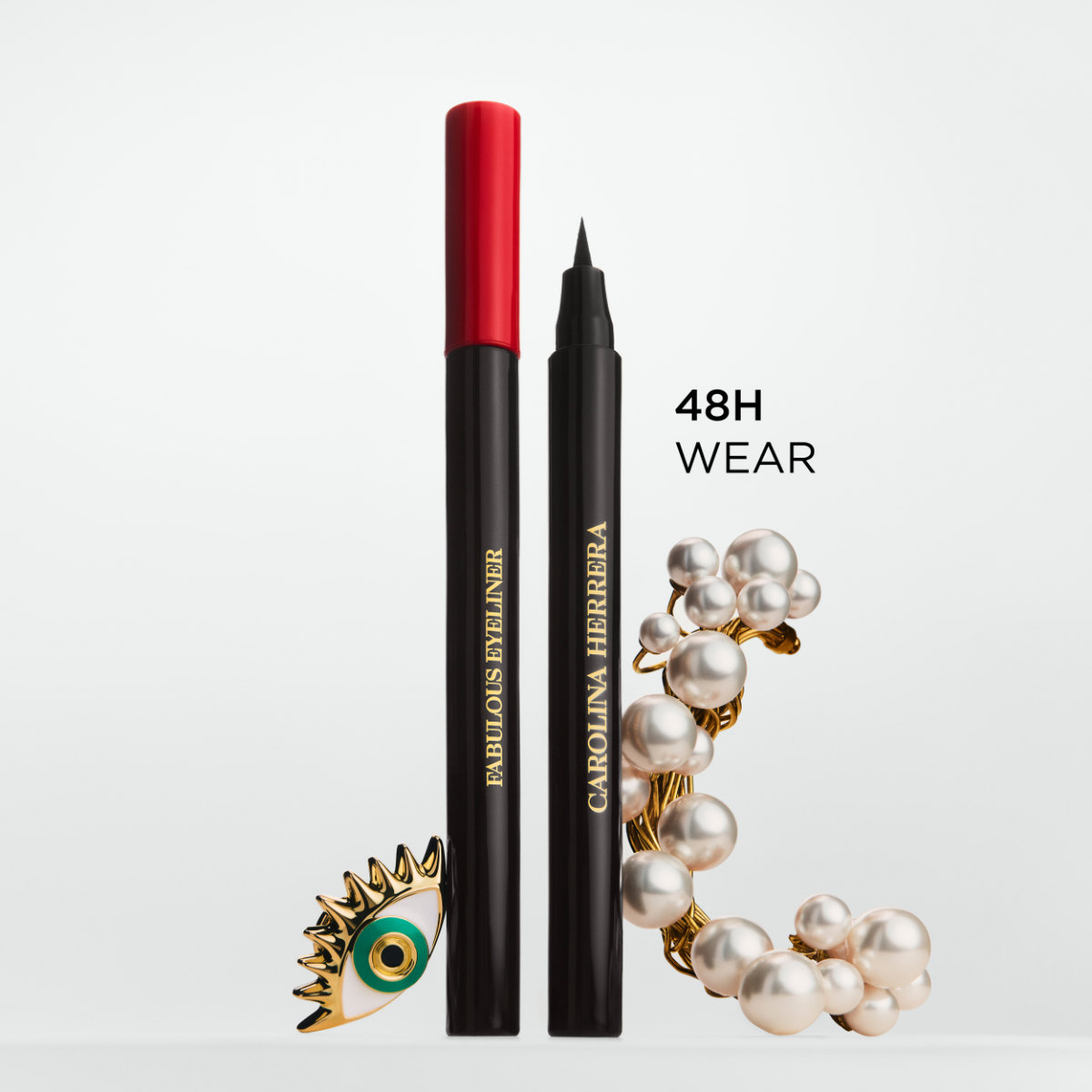 Carolina Herrera Beauty Introduces Its New Fabulous Eyeliner