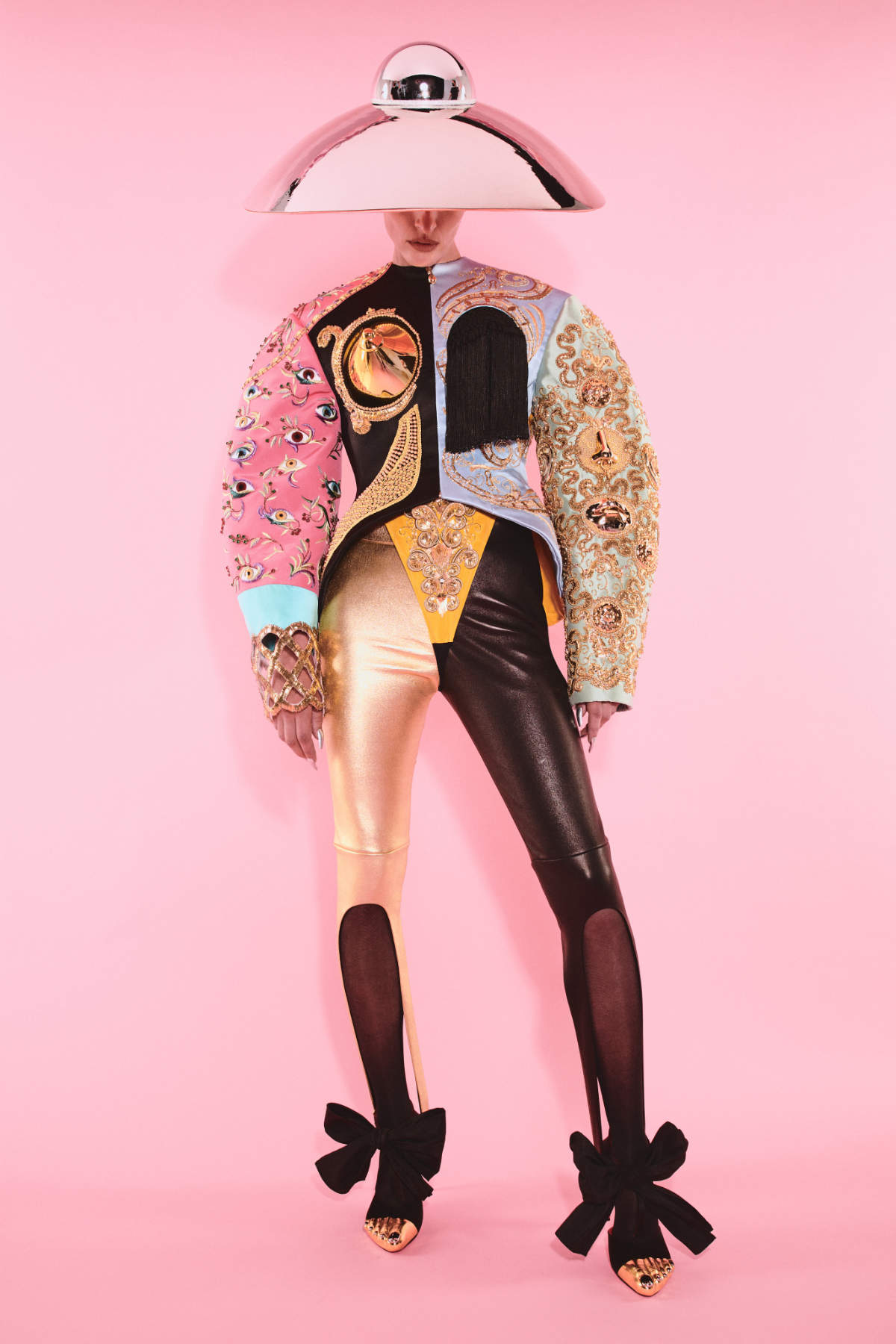 Schiaparelli Presents Its New Haute Couture FW21 Collection: 