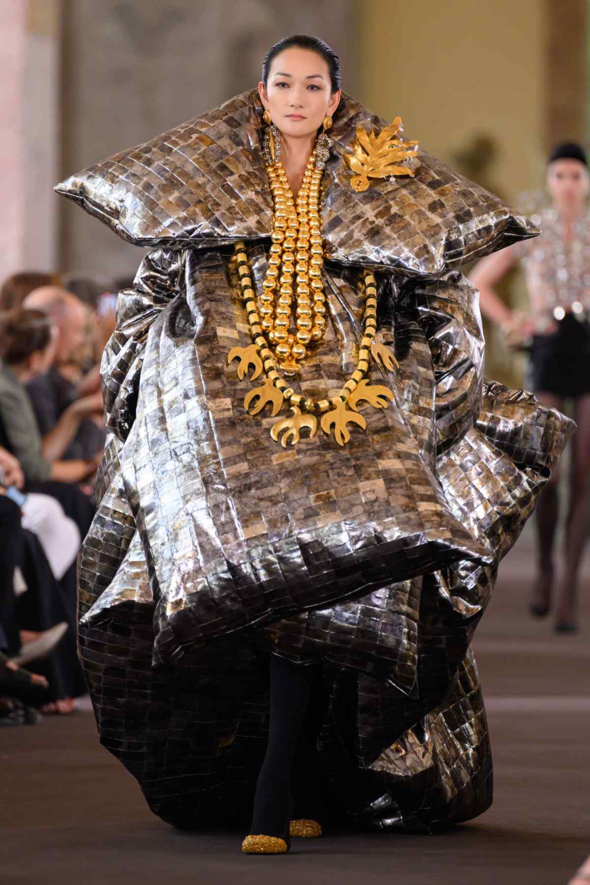 Schiaparelli: Schiaparelli Presents Its New Haute Couture Fall / Winter ...
