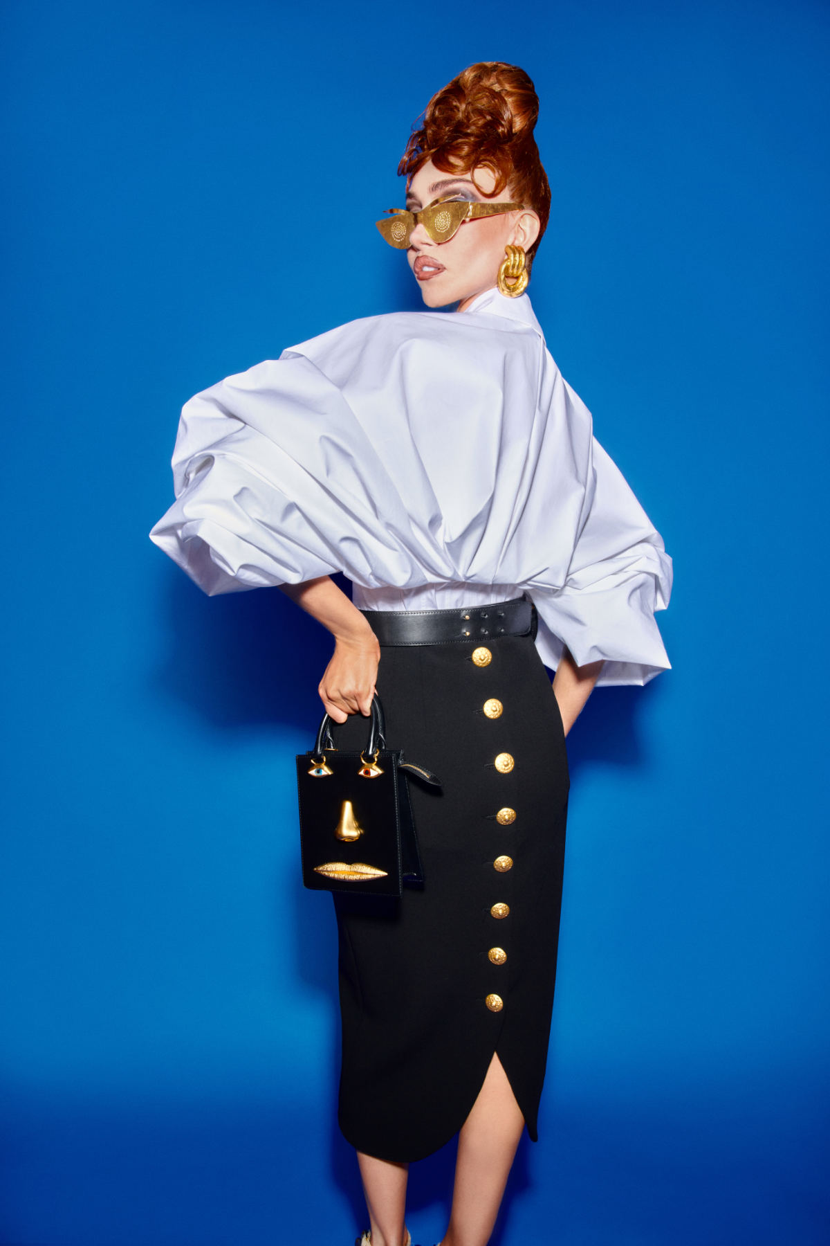 Schiaparelli Presents Its New Prêt-À-Porter Spring-Summer 2023 Collection: The Extra Ordinary