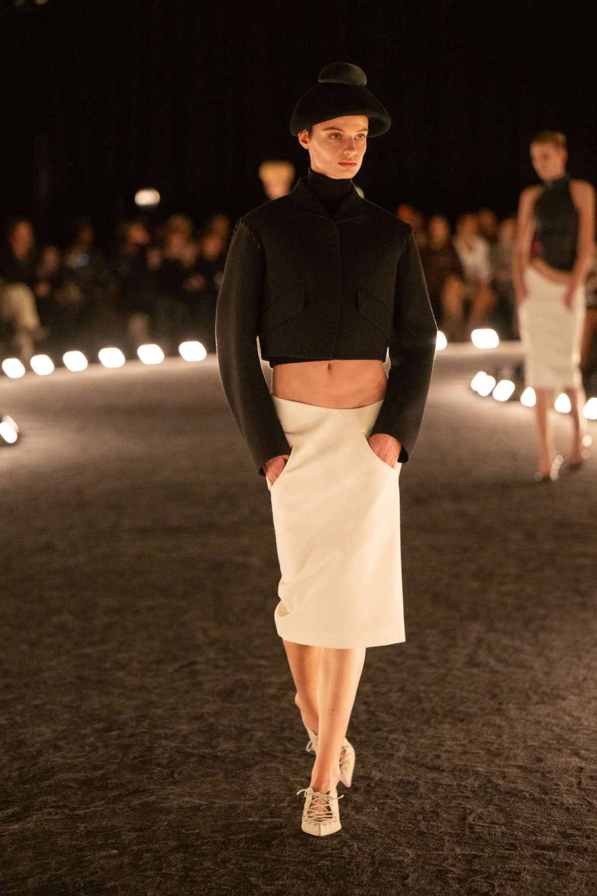 Schiaparelli Presents Spring/Summer 2026 Ready-to-Wear “Dancer In The Dark”