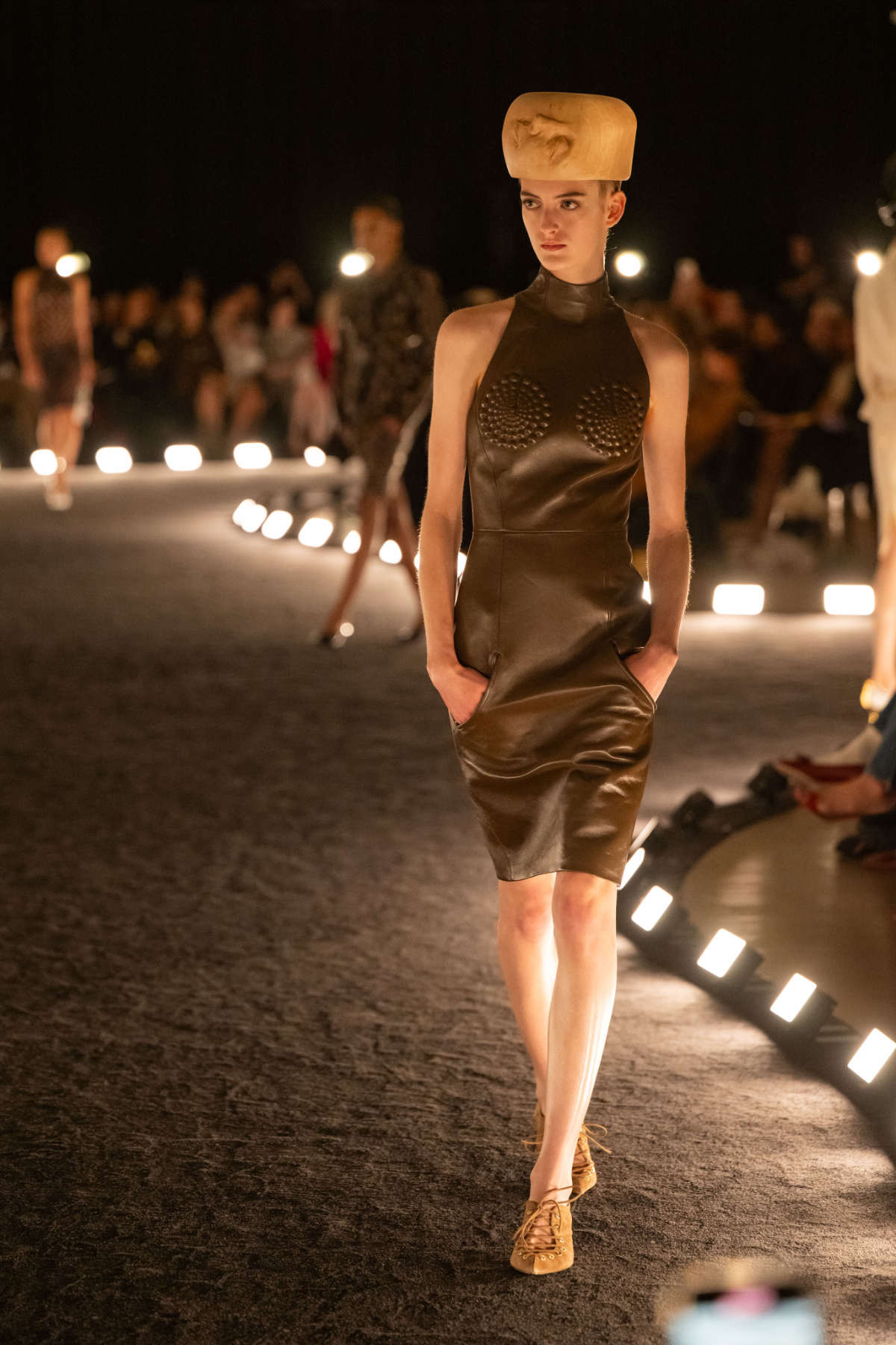 Schiaparelli Presents Spring/Summer 2026 Ready-to-Wear “Dancer In The Dark”