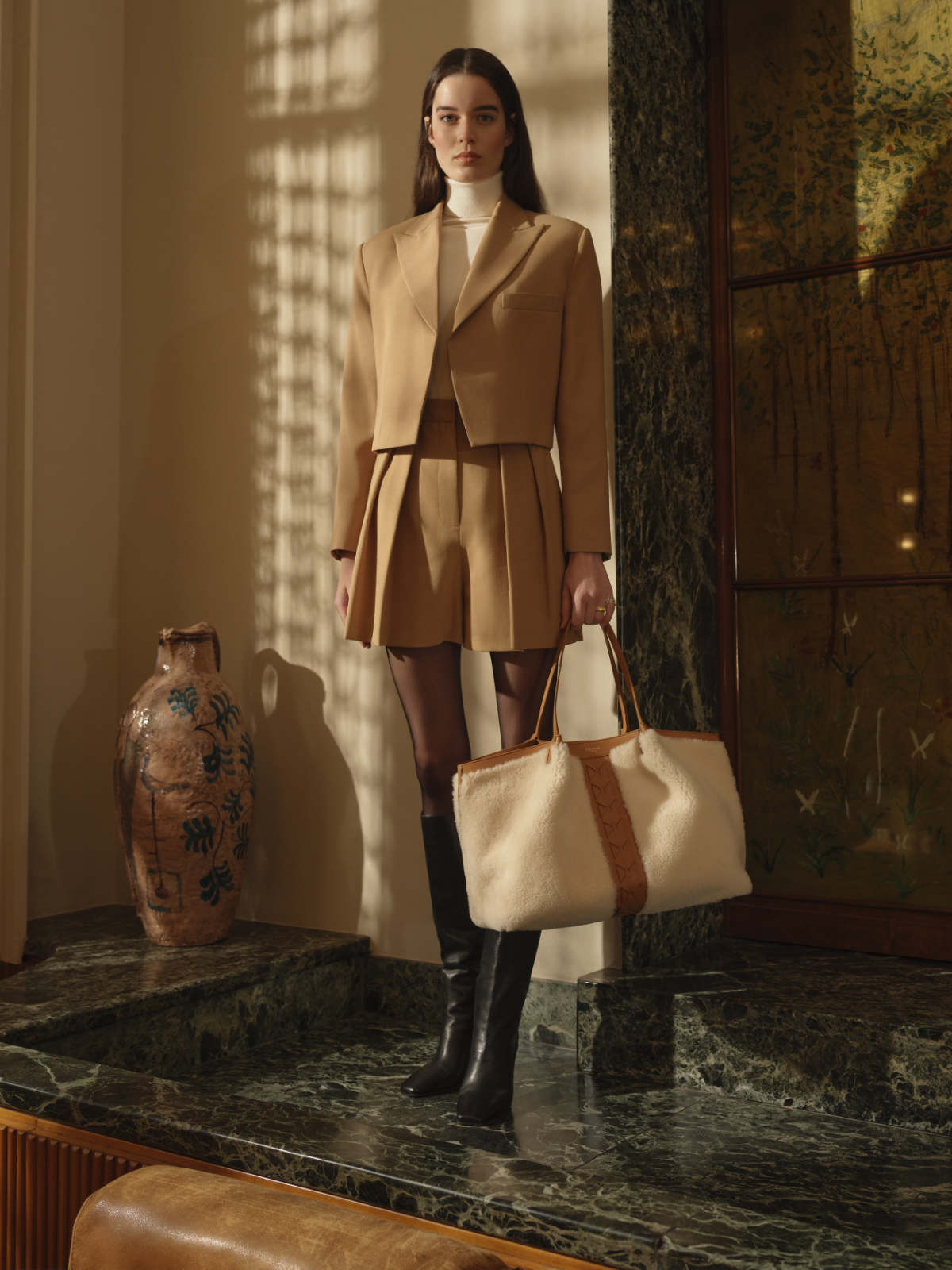 Serapian Presents Its New Fall Winter 2022 Women’s Collection: The Heart Of Milano, Back In The Seve