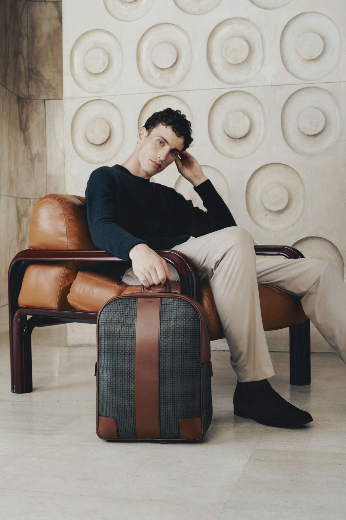 Serapian Presents Its New Fall/Winter 2023 Collection Campaign