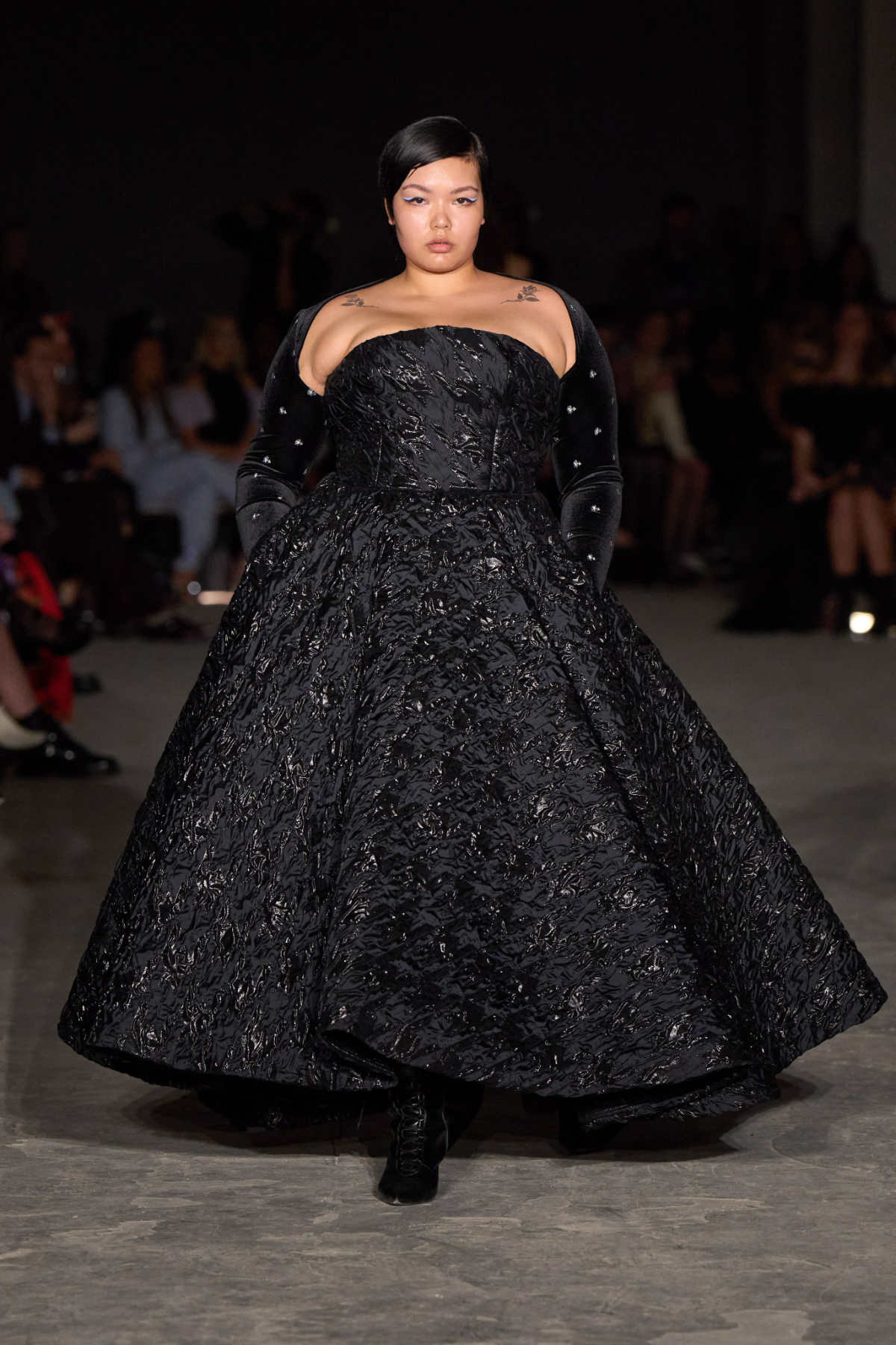 Christian Siriano Presents Its Fall/Winter 2022 Collection