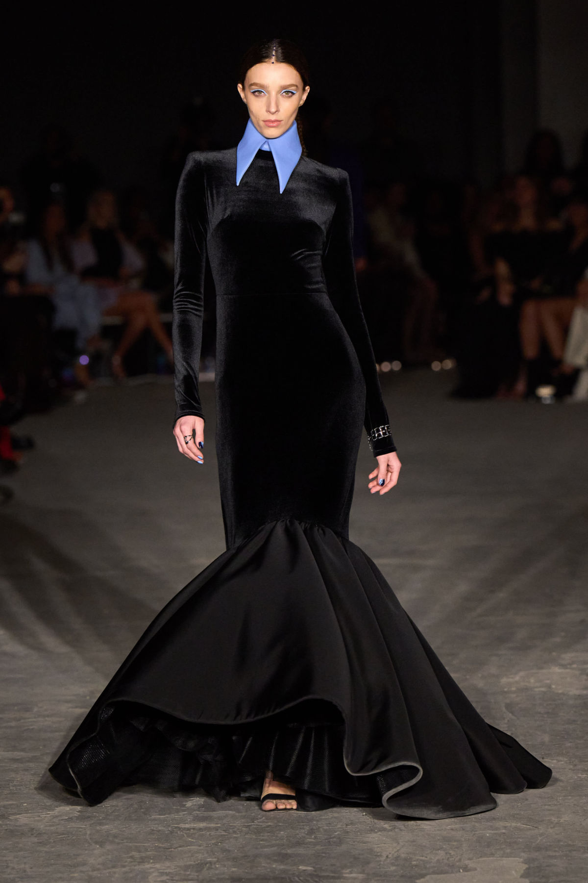 Christian Siriano Presents Its Fall/Winter 2022 Collection