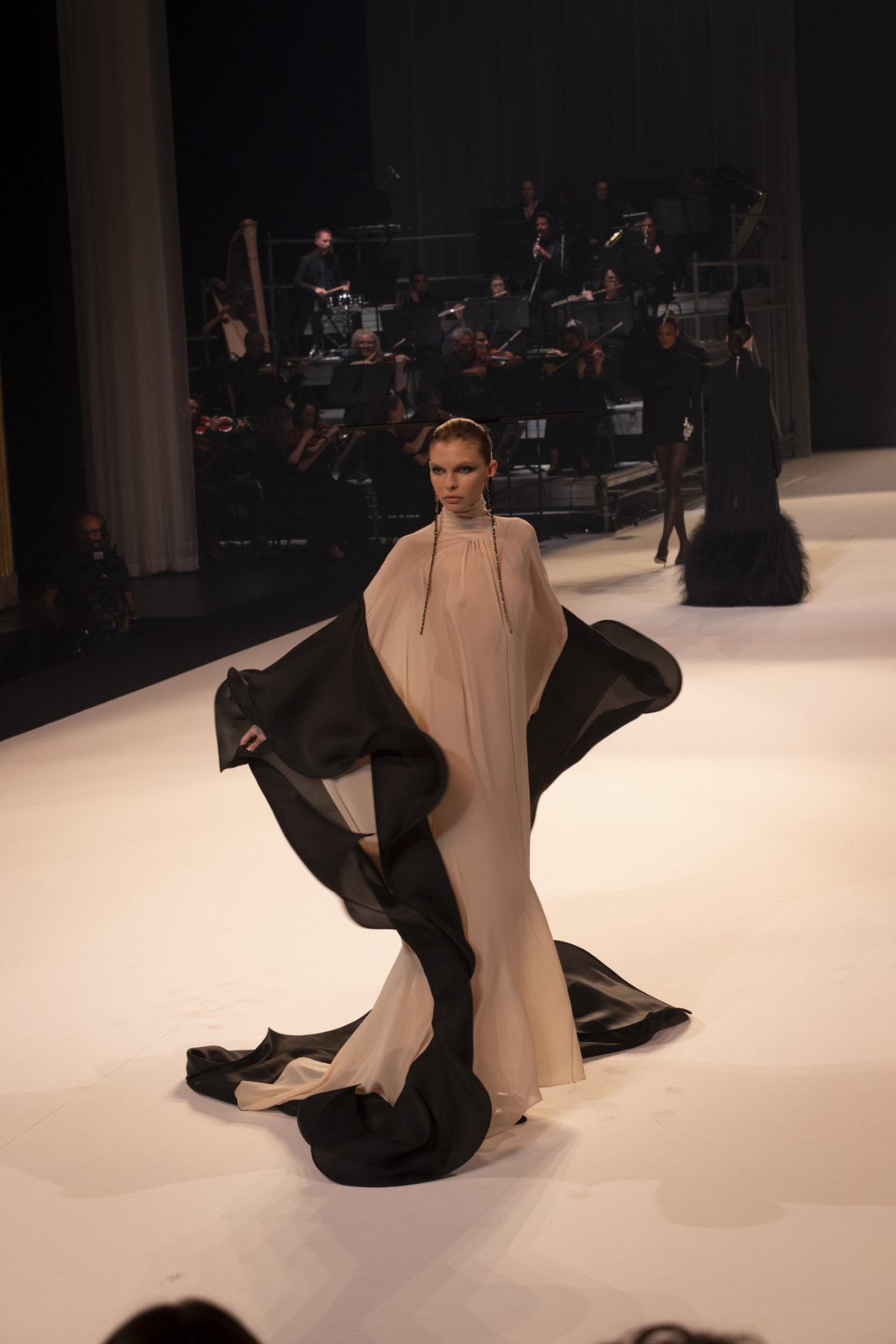 Stéphane Rolland Presents His New Fall Winter 2025-26 Haute Couture Collection