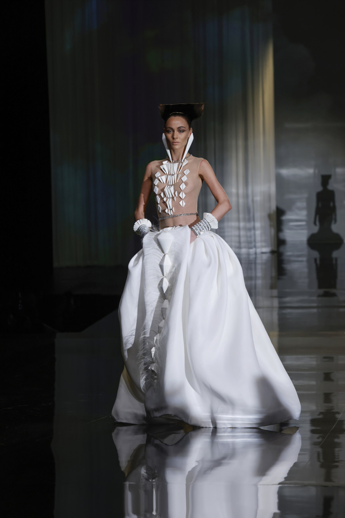 Stéphane Rolland Presents His New Spring-Summer 2025 Haute Couture Collection: Origins