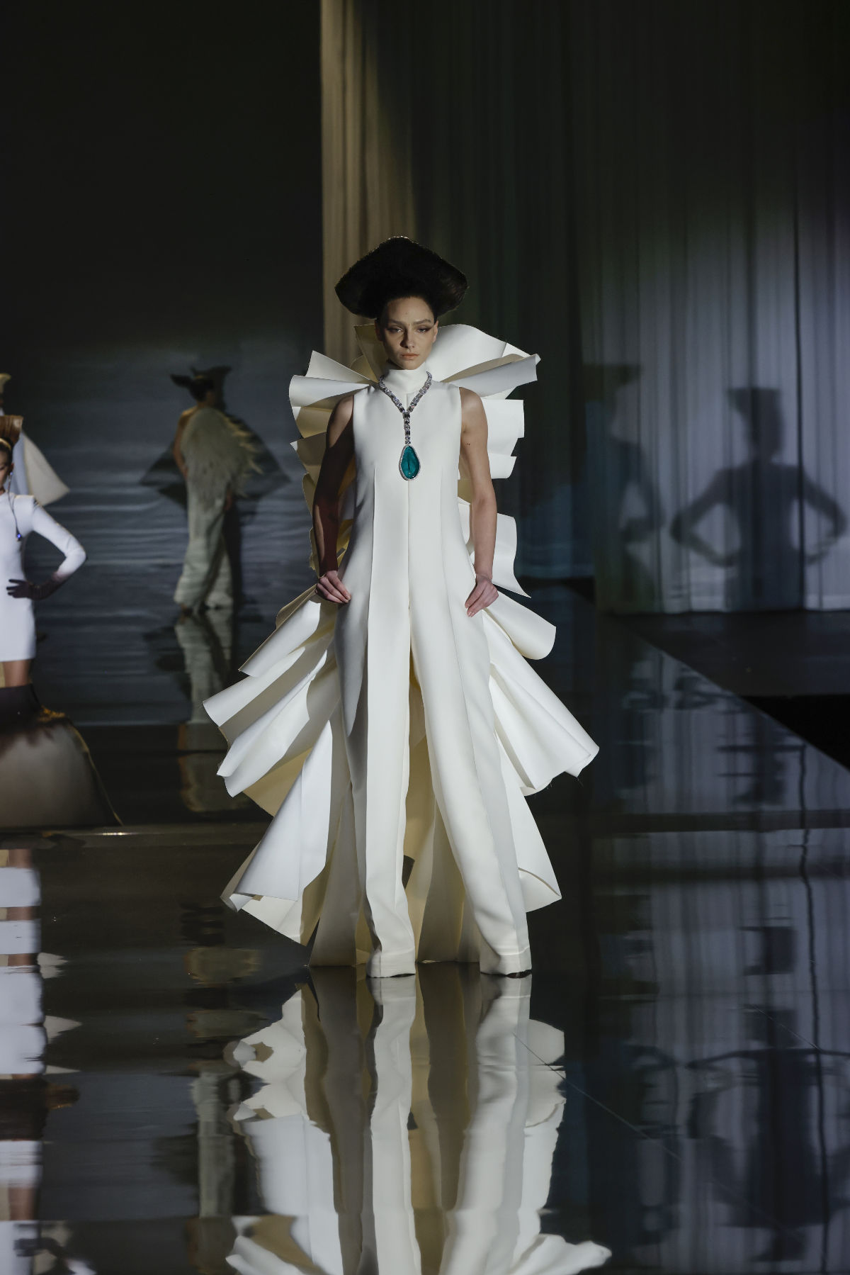 Stéphane Rolland Presents His New Spring-Summer 2025 Haute Couture Collection: Origins