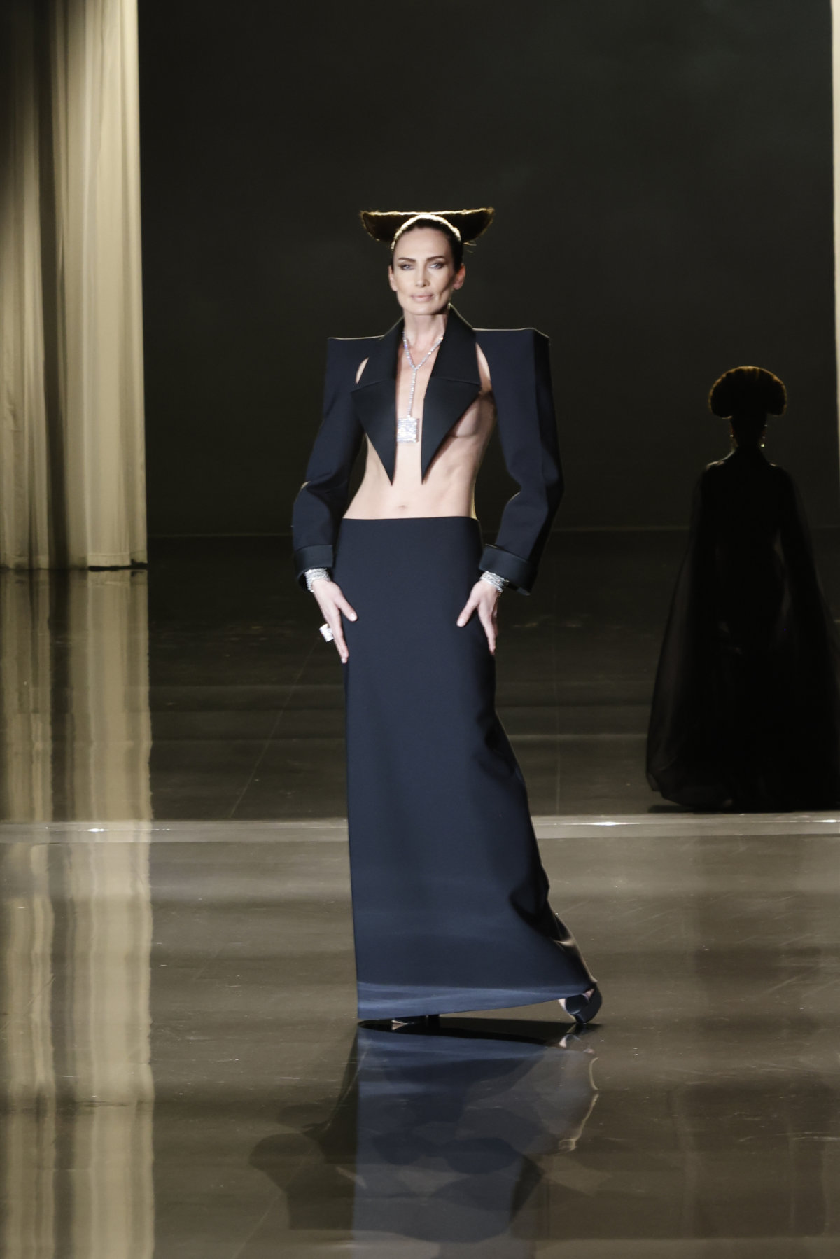 Stéphane Rolland Presents His New Spring-Summer 2025 Haute Couture Collection: Origins