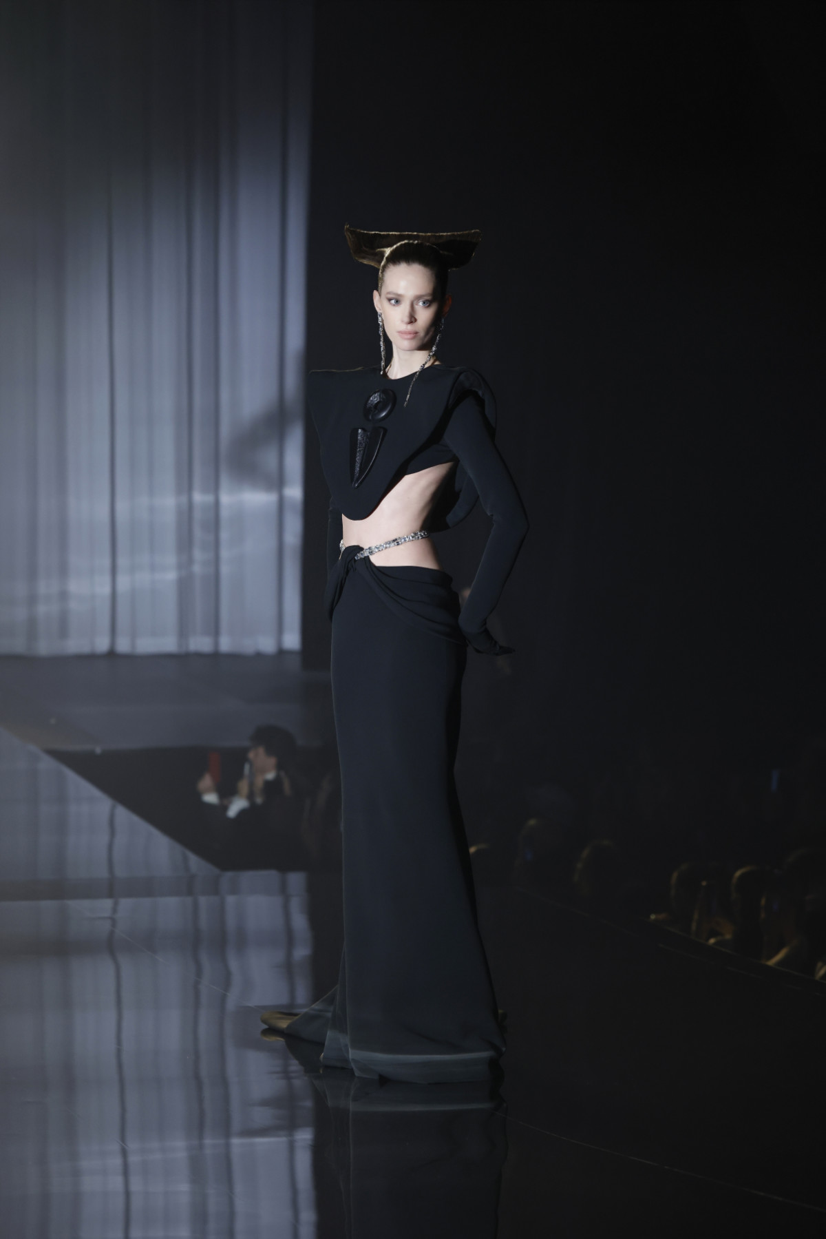 Stéphane Rolland Presents His New Spring-Summer 2025 Haute Couture Collection: Origins