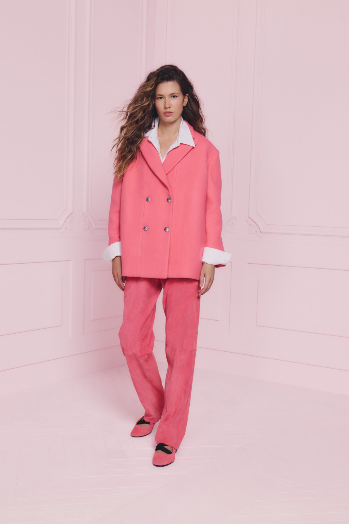 Think Pink! - Longchamp Presents Its New Spring 2025 Collection